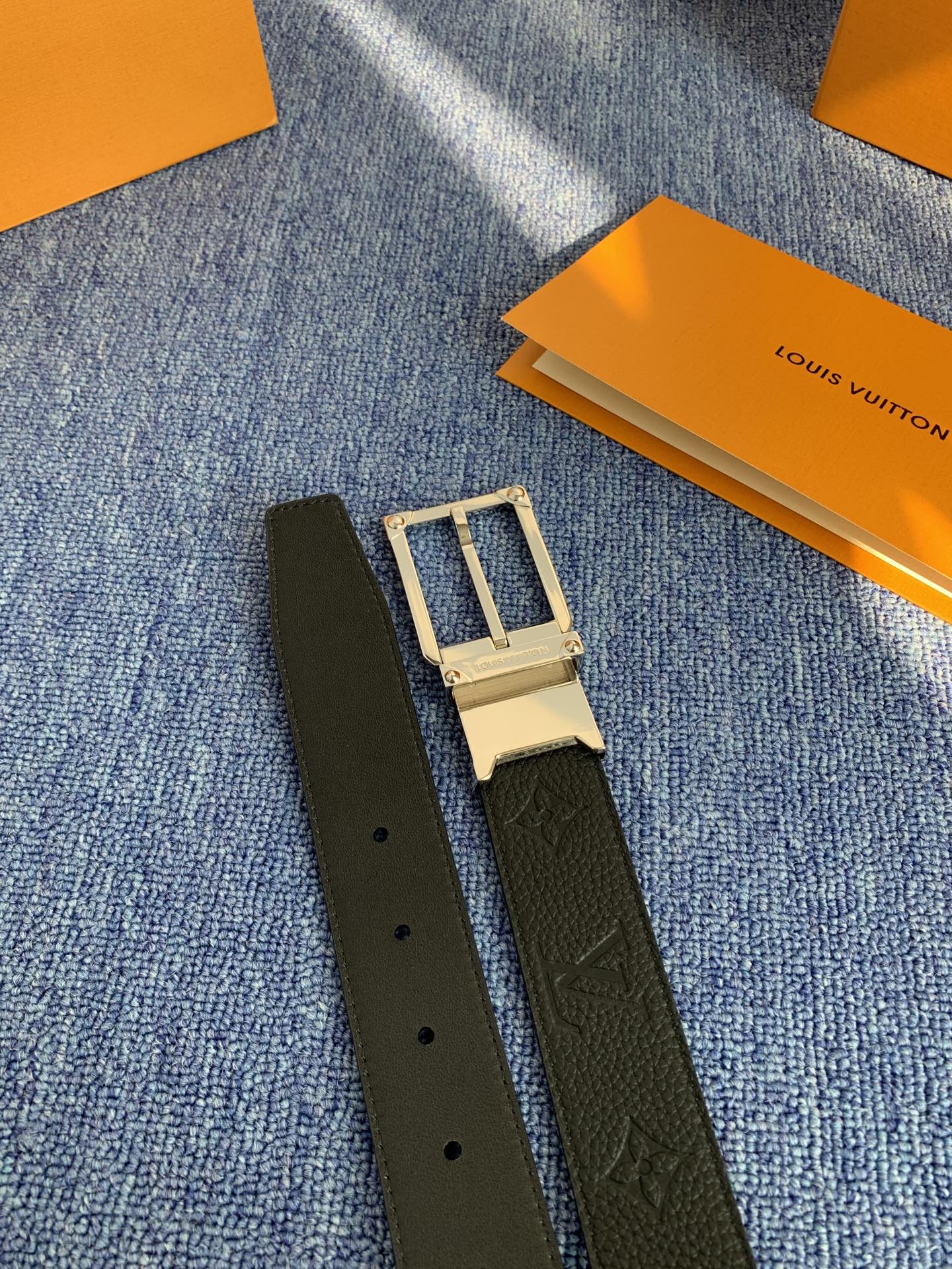 P1P36E12 Popular High quality belt With full package