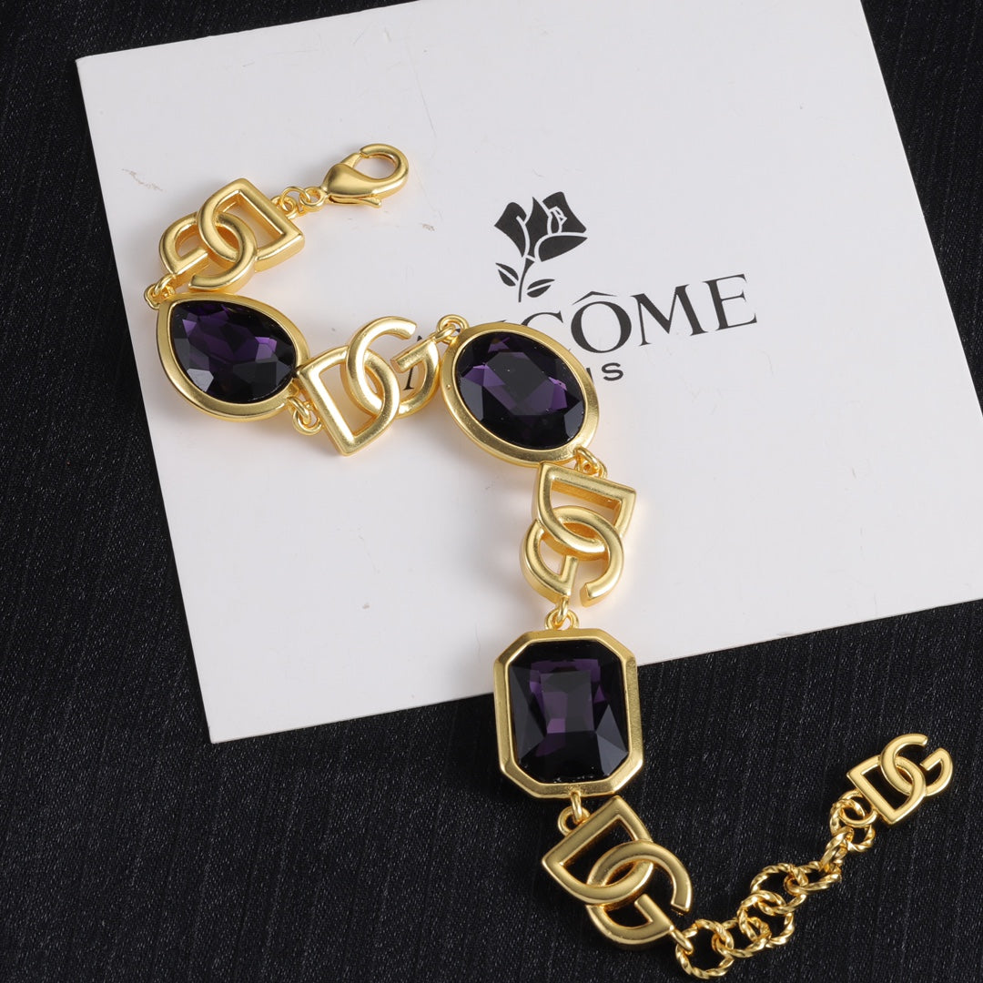 X1R75A7X Popular   Necklaces . Bracelets