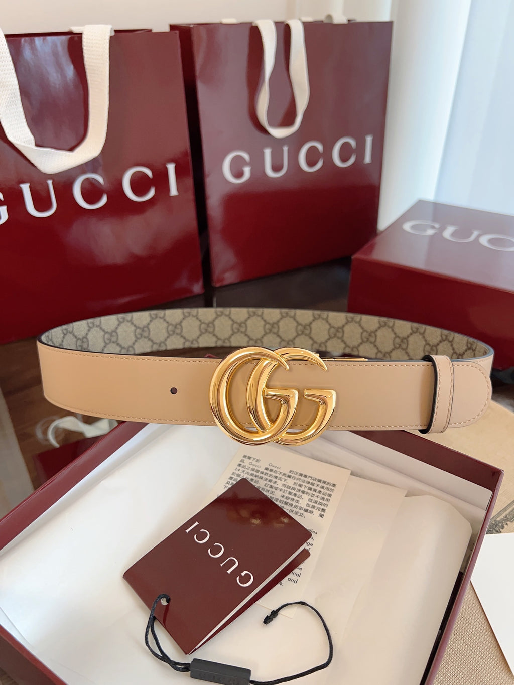 P1Q115B5 Popular High quality belt With full package