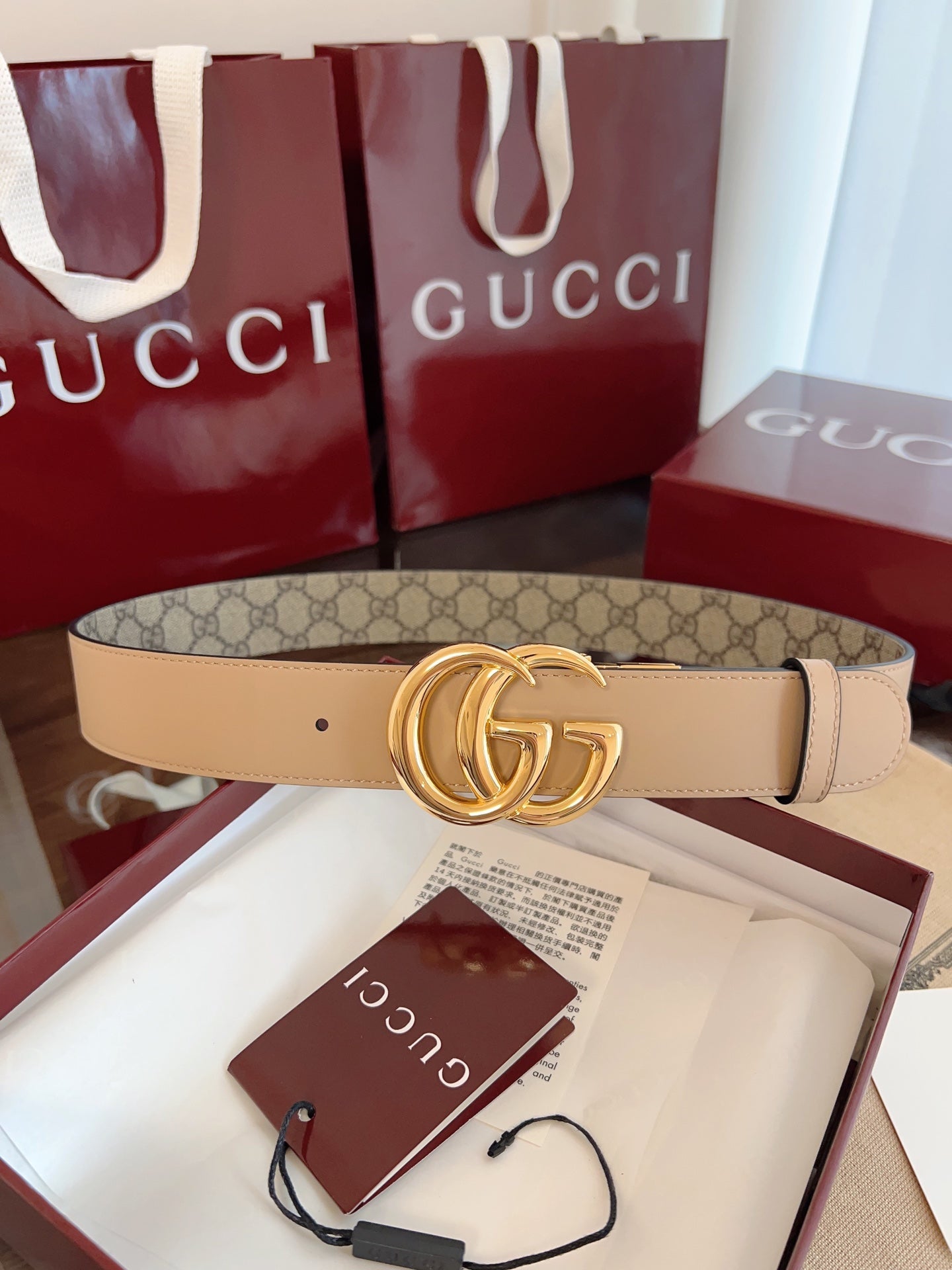 P1Q115B5 Popular High quality belt With full package
