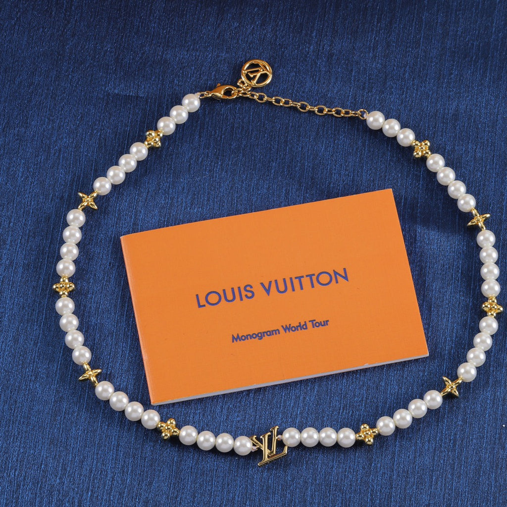 X1Z94E1017X Popular  Necklaces