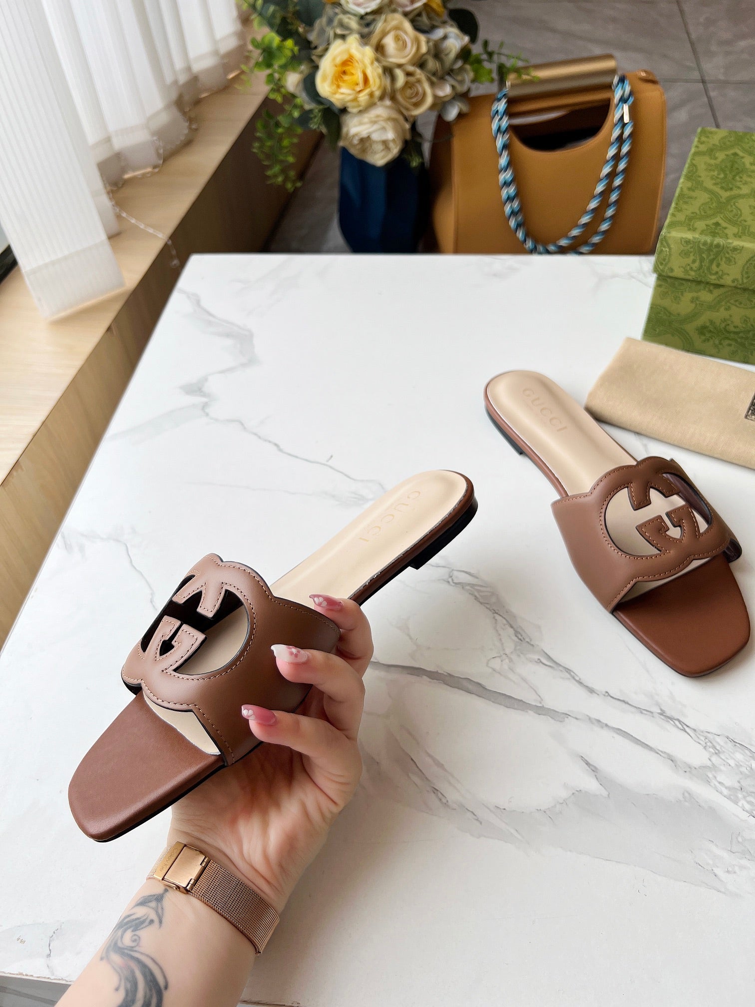 Z2X56B30 Popular high-quality leather Shoes