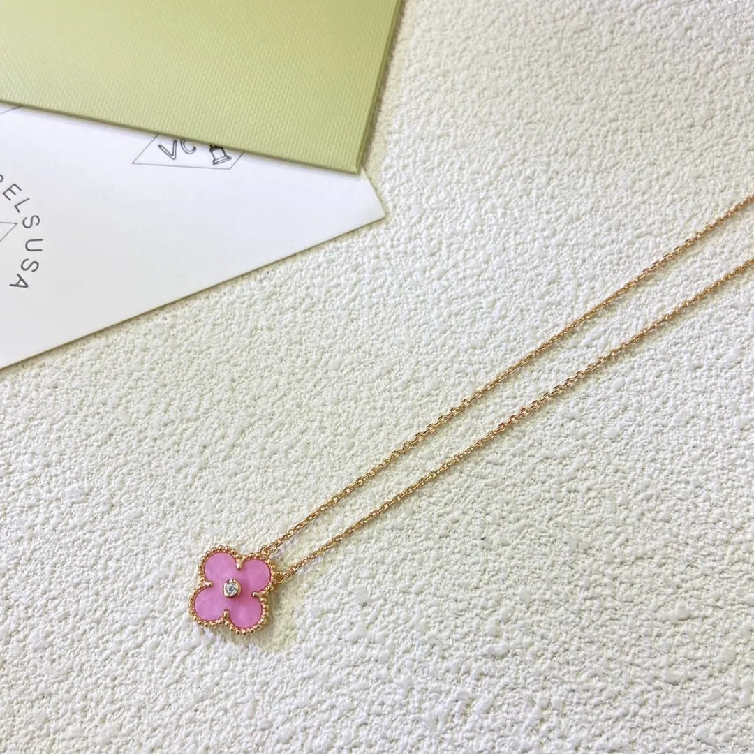 X5Q85VA270X Popular 1 flower  Necklaces