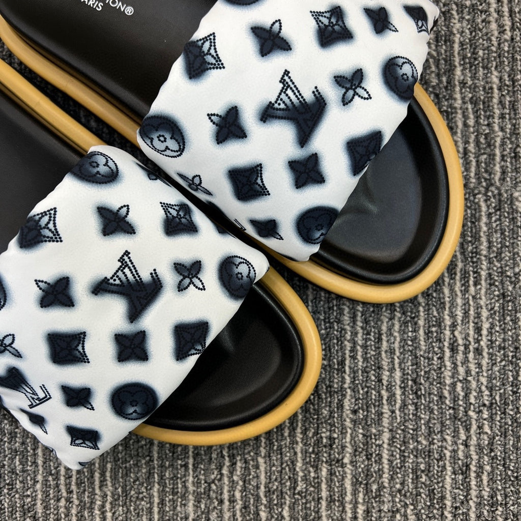 Z5XE118 Popular leather quality Slippers