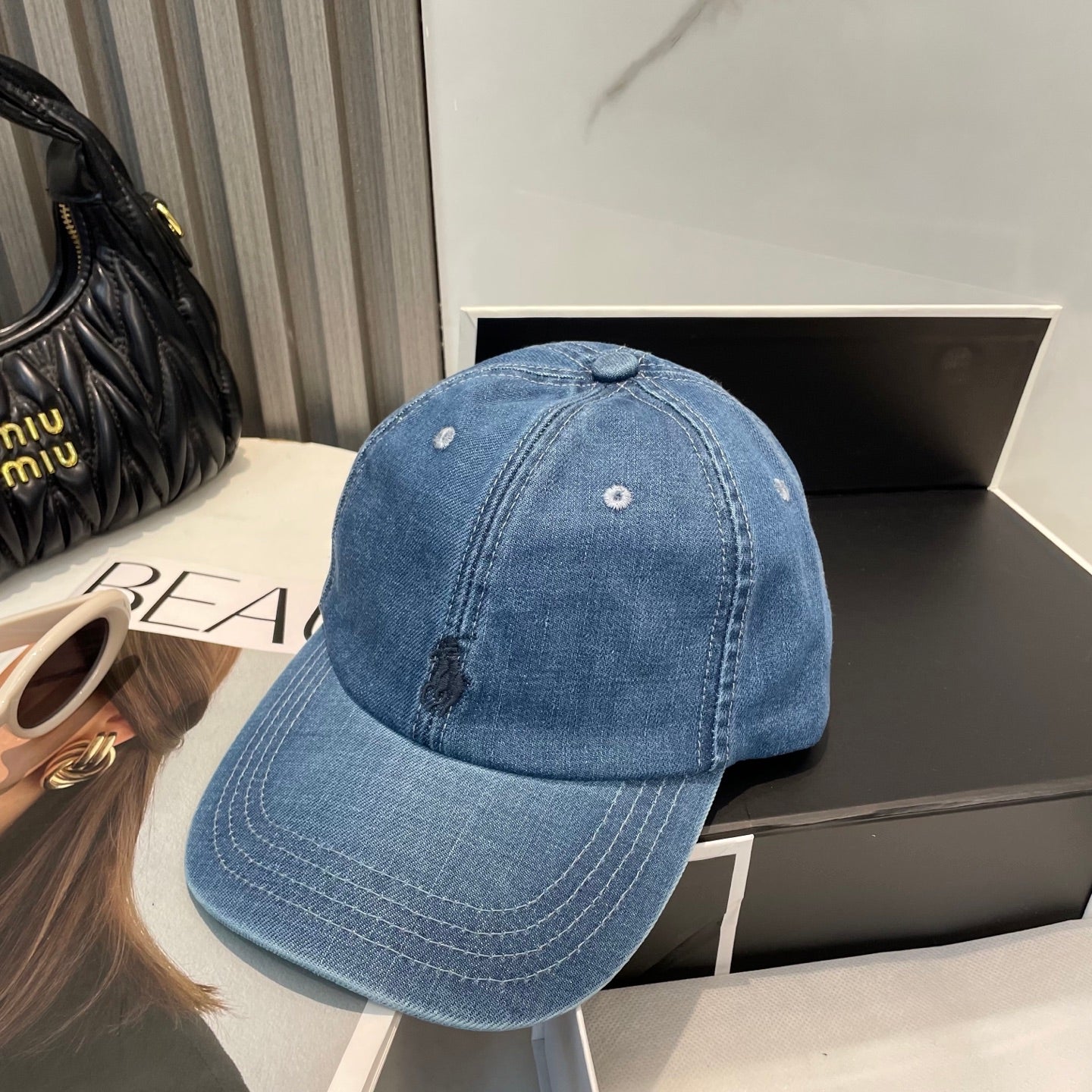 M1N65A30 Popular hats