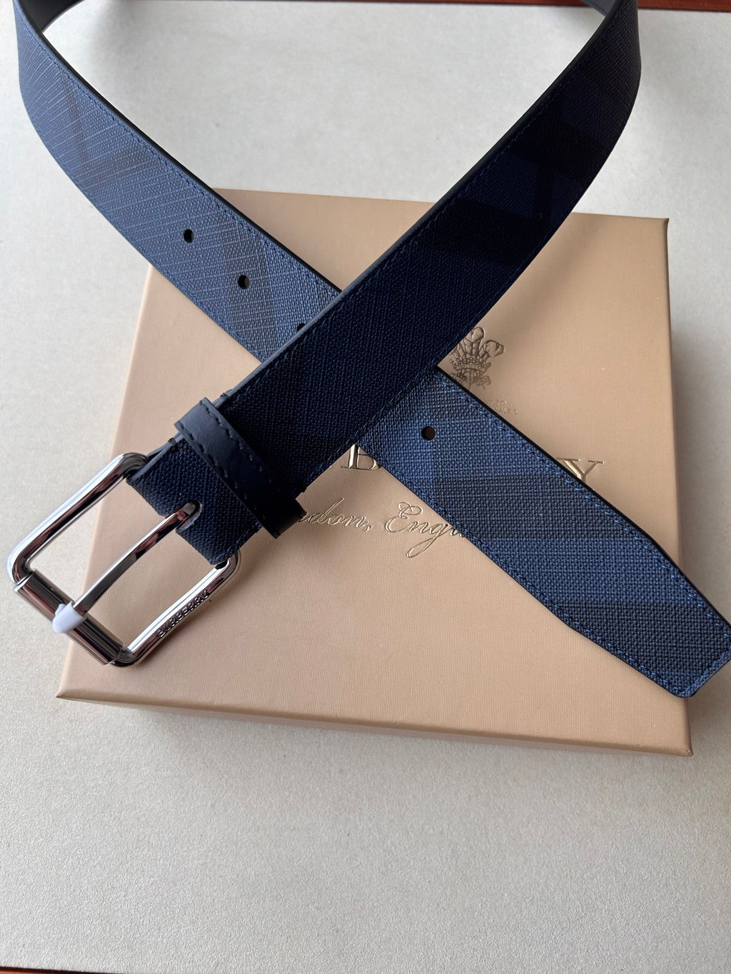 P1Q115R8 Popular High quality belt With full package