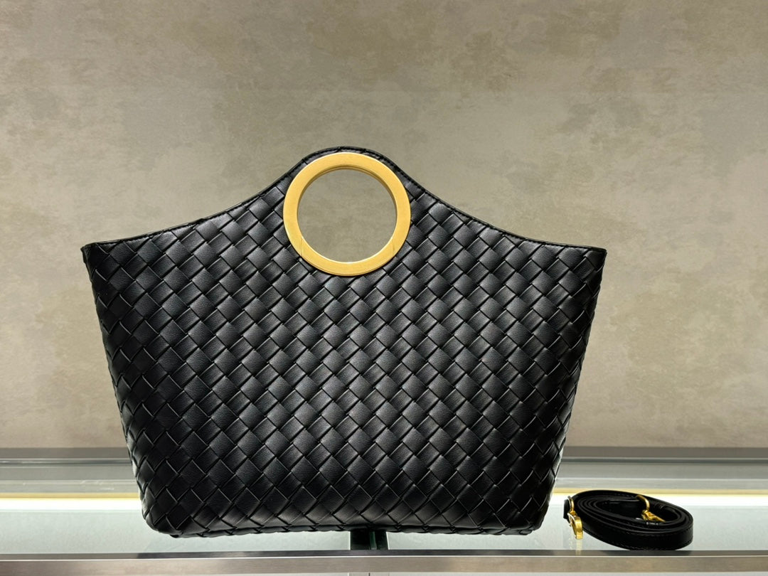 B1X104A70 Popular   High quality leather bag