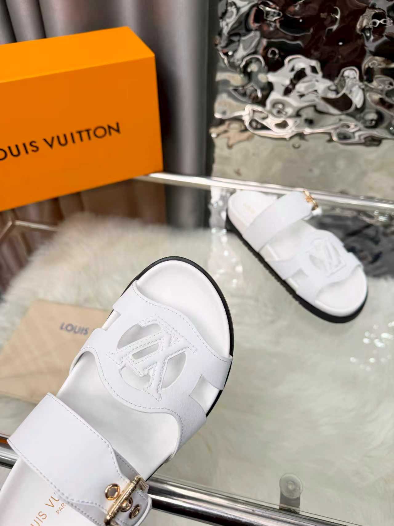 Z2P36E13 Popular high-quality Shoes