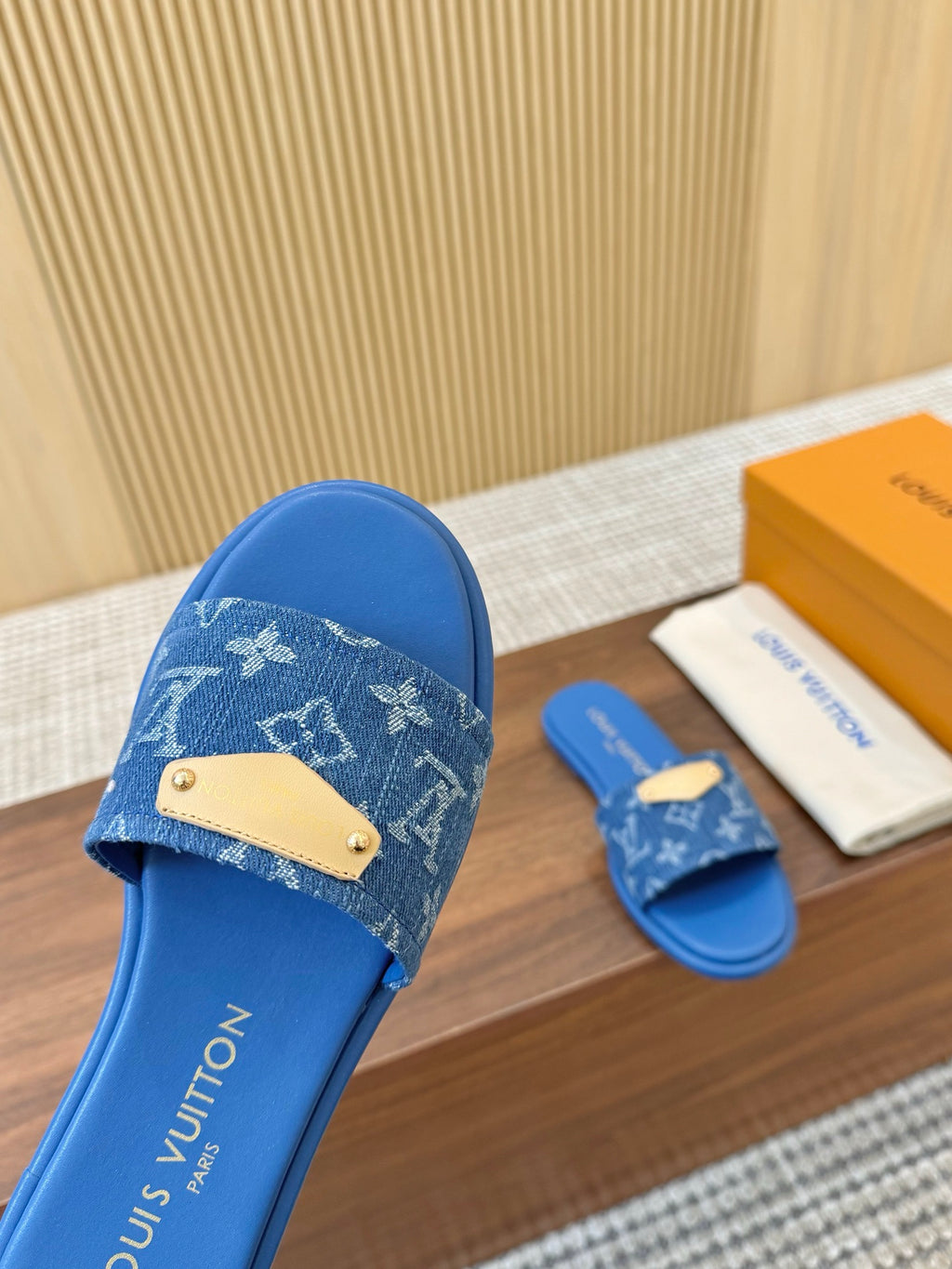 Z2R45E3 Popular high-quality shoes