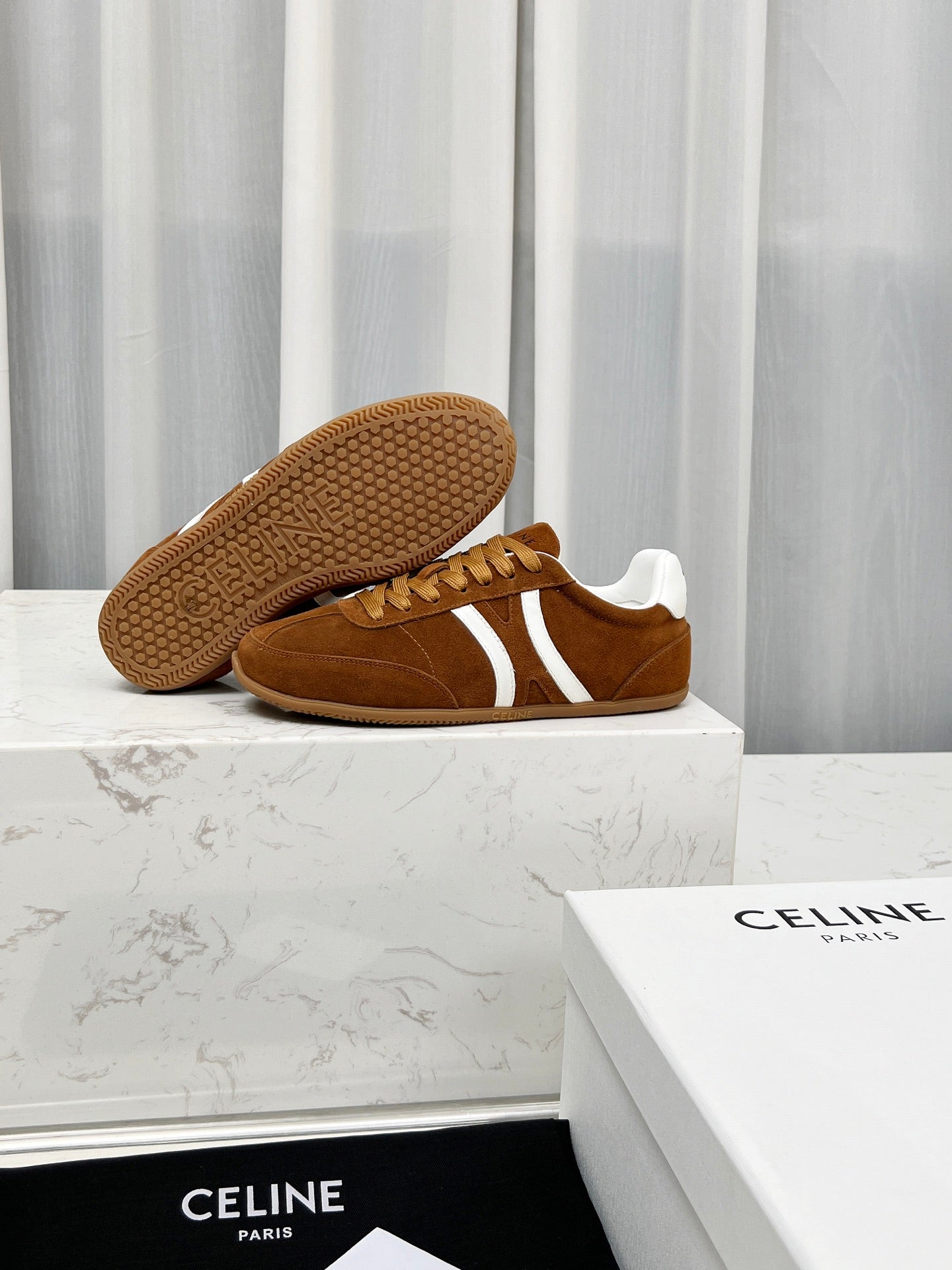 Z2Q105N270 Popular high-quality Shoes