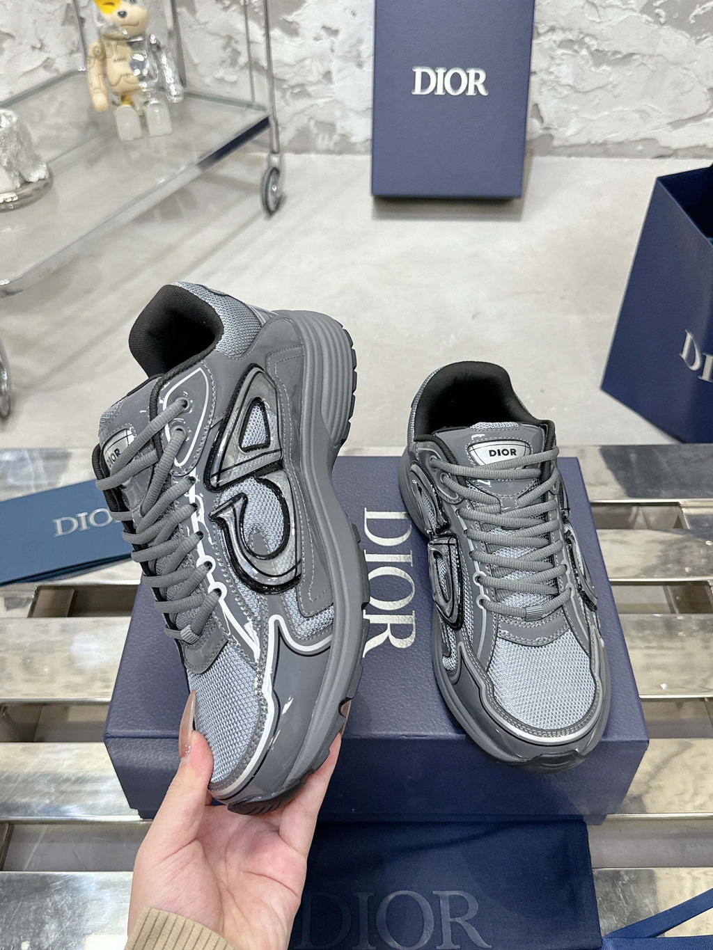 Z2R45D2 Popular high-quality shoes