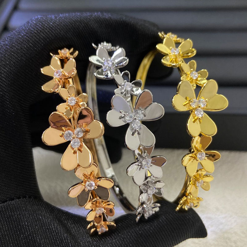 X5Q85VC27K  Popular Bracelets