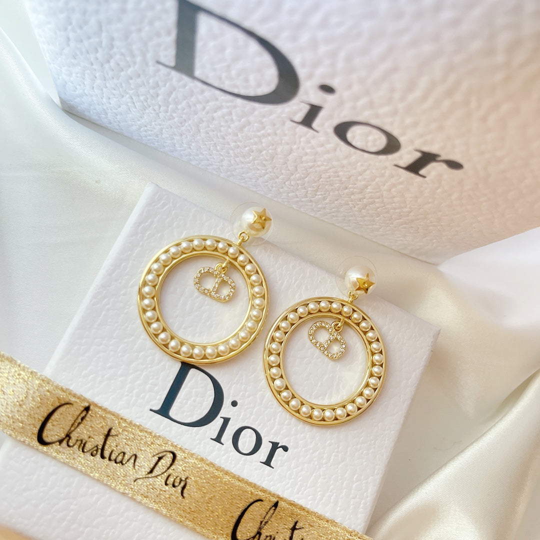 X1Z95D40E Popular Earrings