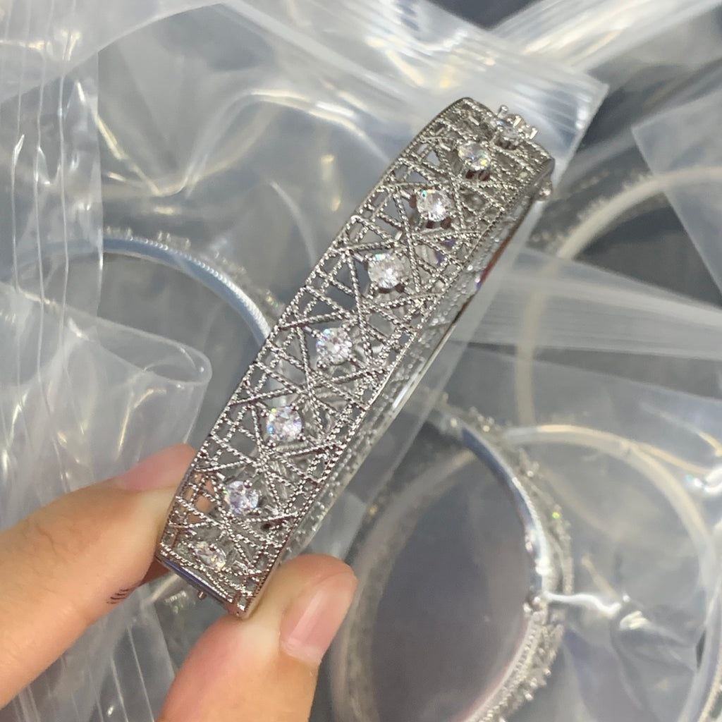 X1Z94E1016K  Popular Bracelets