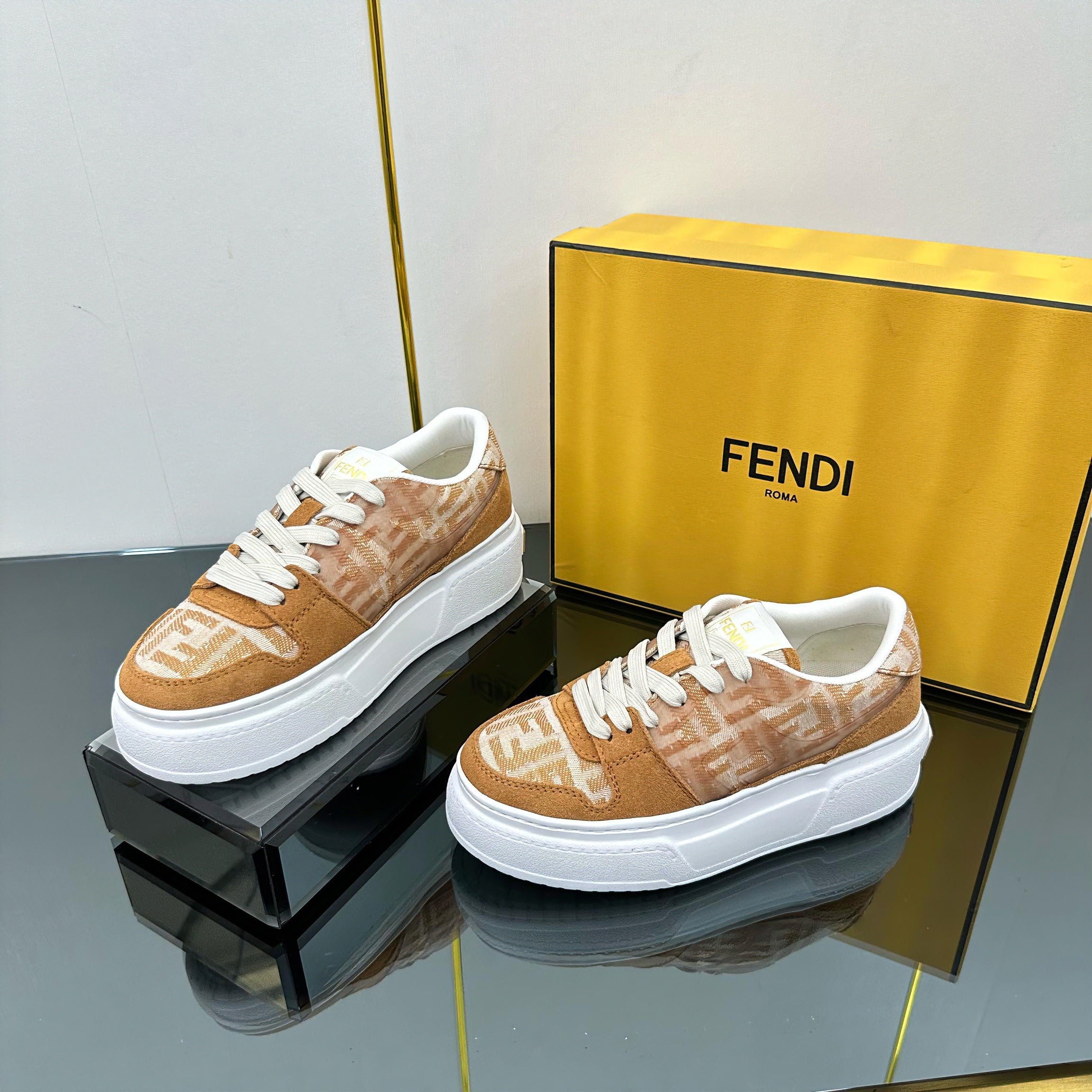 Z2Q105F418 Popular high-quality Shoes