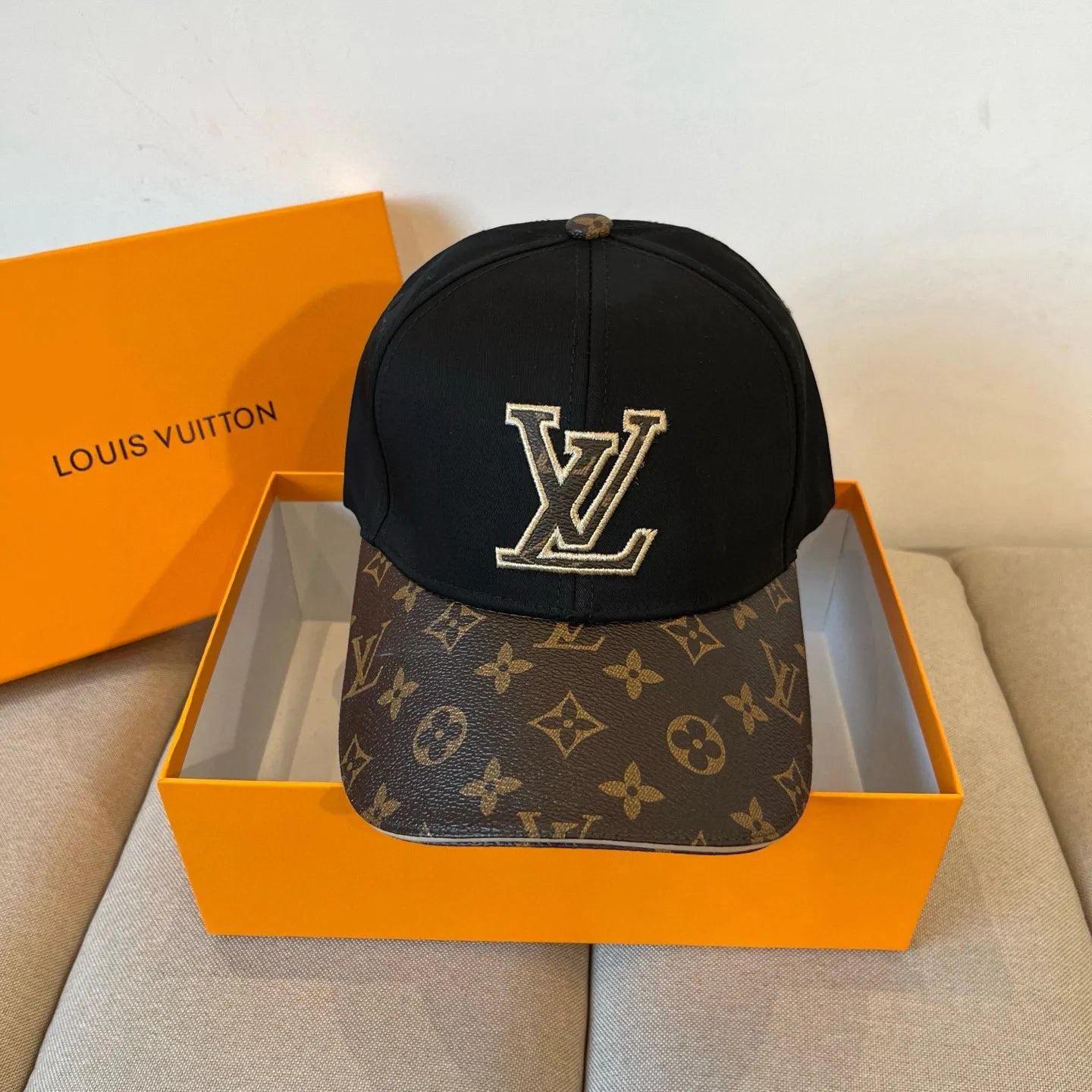 M1N65E16 Popular  hats