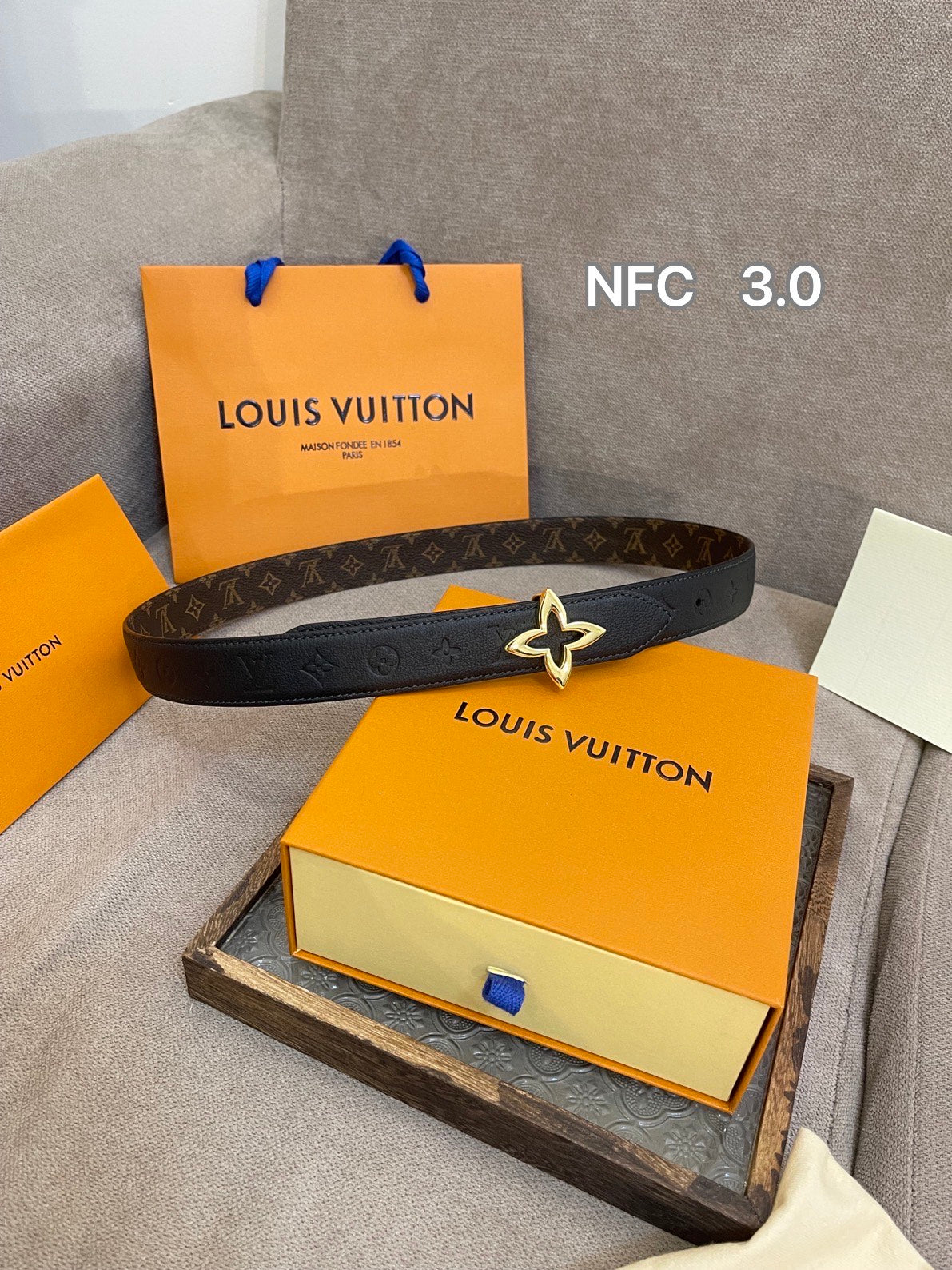 P2R55E11 Popular High quality belt With full package