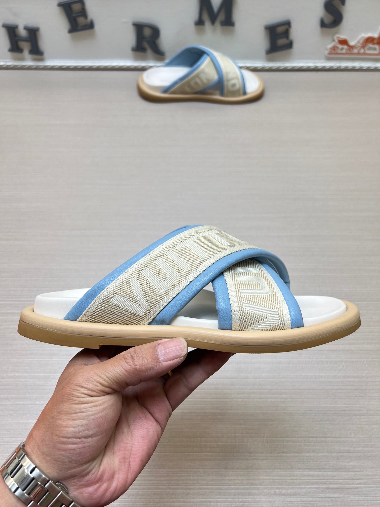 Z5Z35E271 Popular Slippers