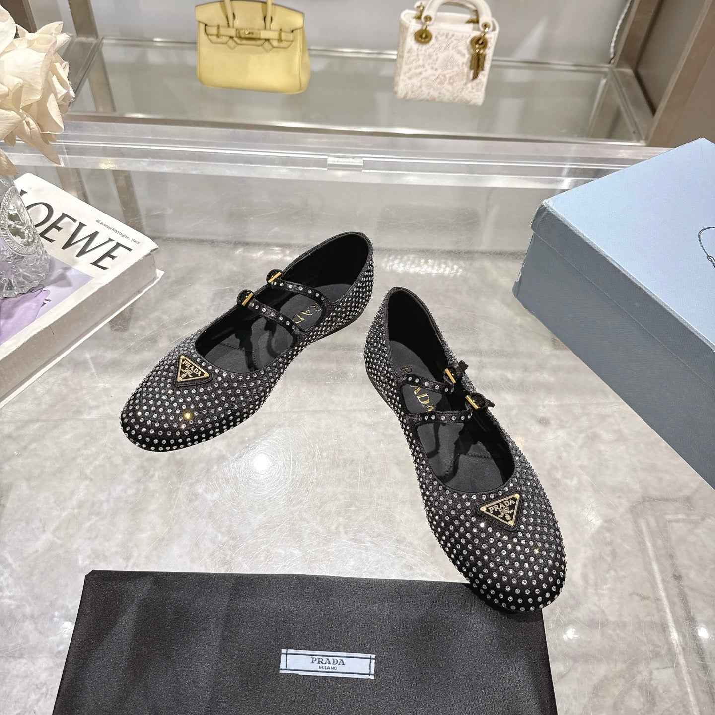 Z2R85P52  Popular high-quality shoes