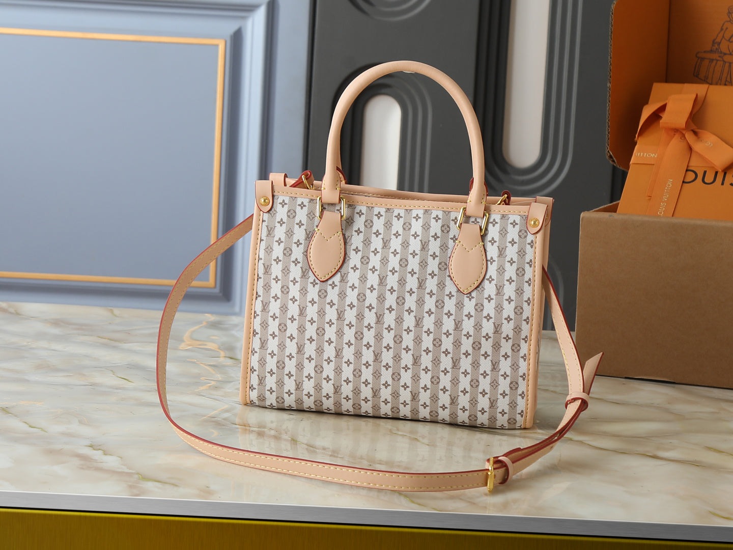B1R76E47 Popular bag