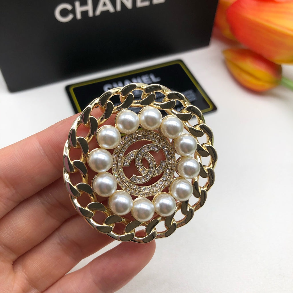 X14C873   Popular Brooch