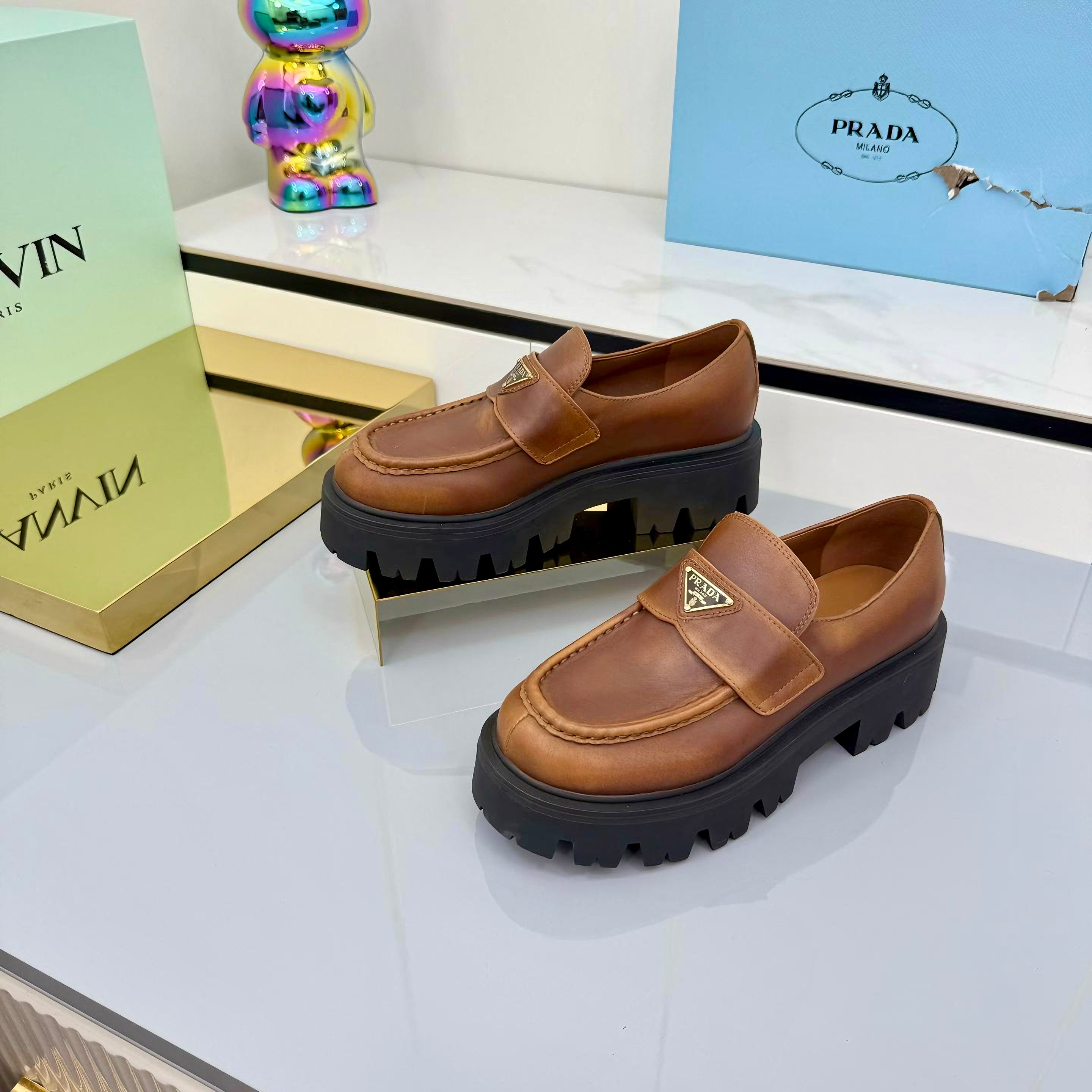 Z2Q105P307 Popular high-quality Shoes