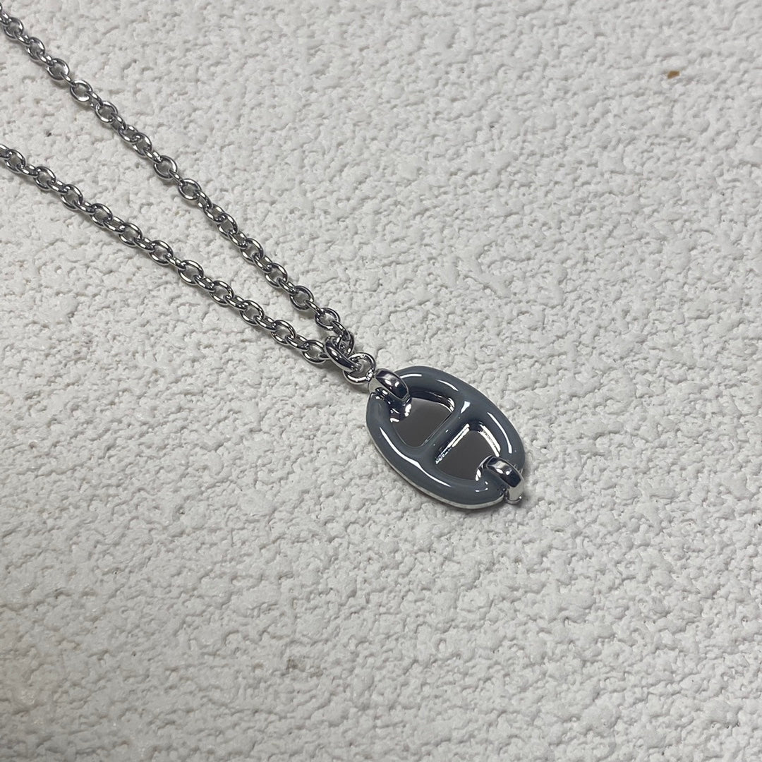 X1Q85H305X Popular Necklaces