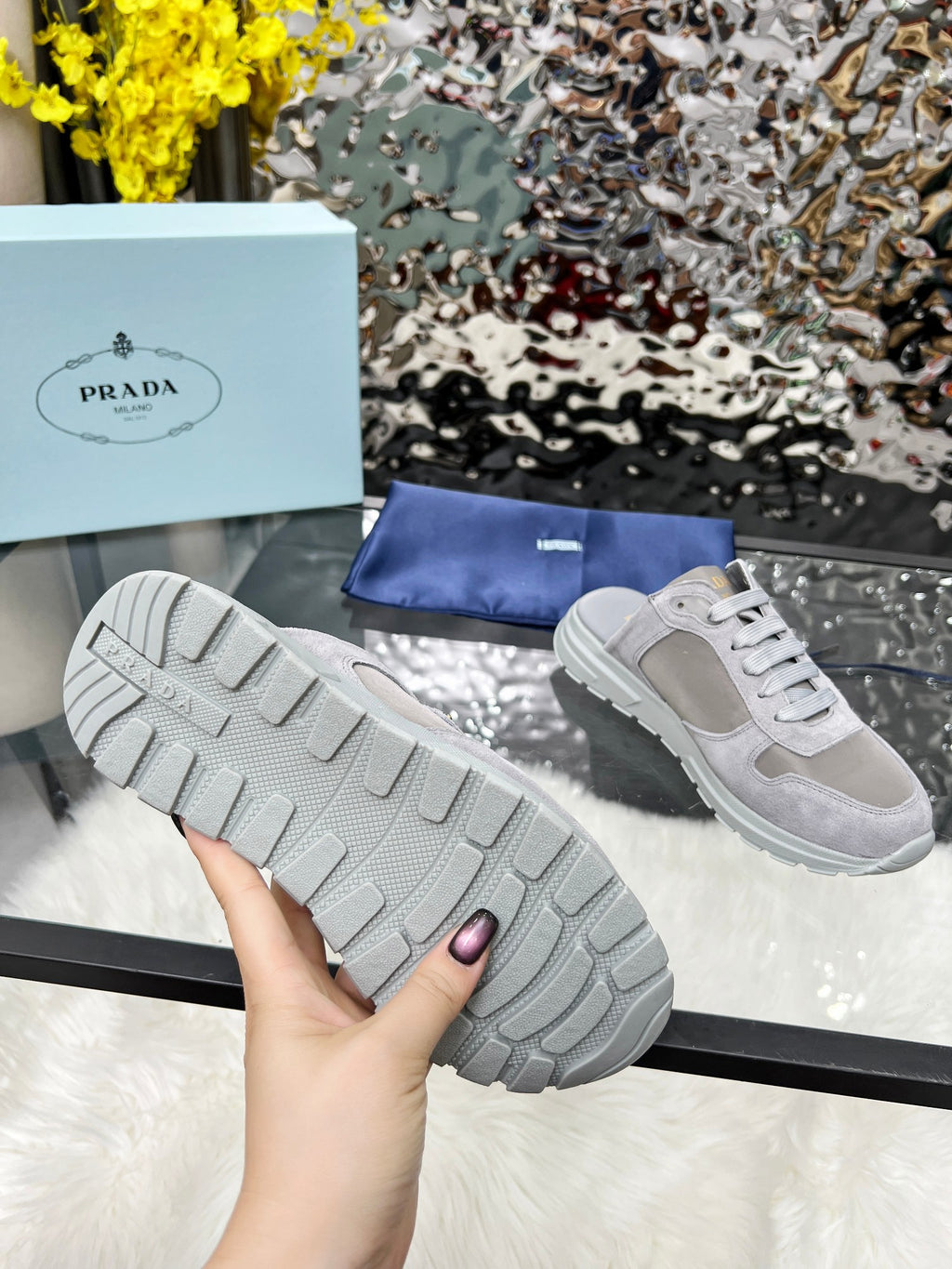Z2Q95P96 Popular high-quality shoes