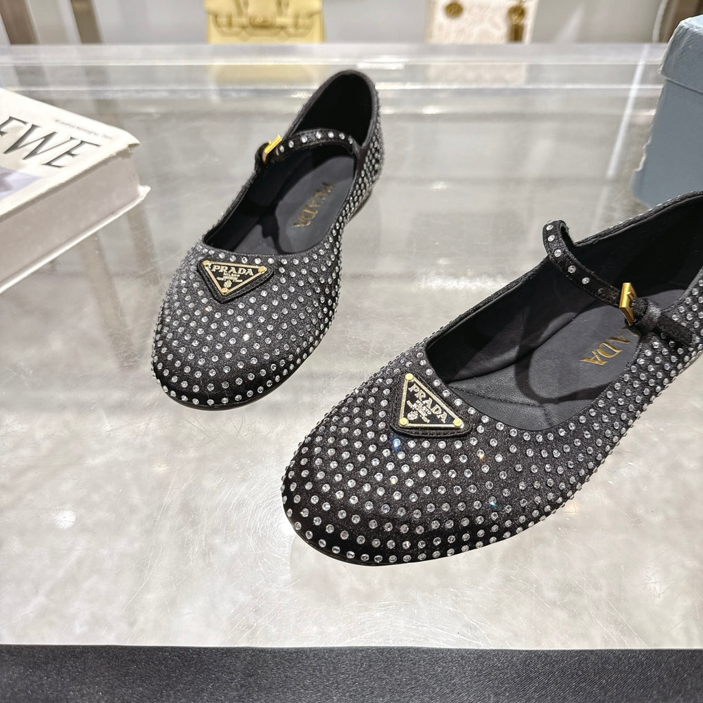 Z2R85P52  Popular high-quality shoes