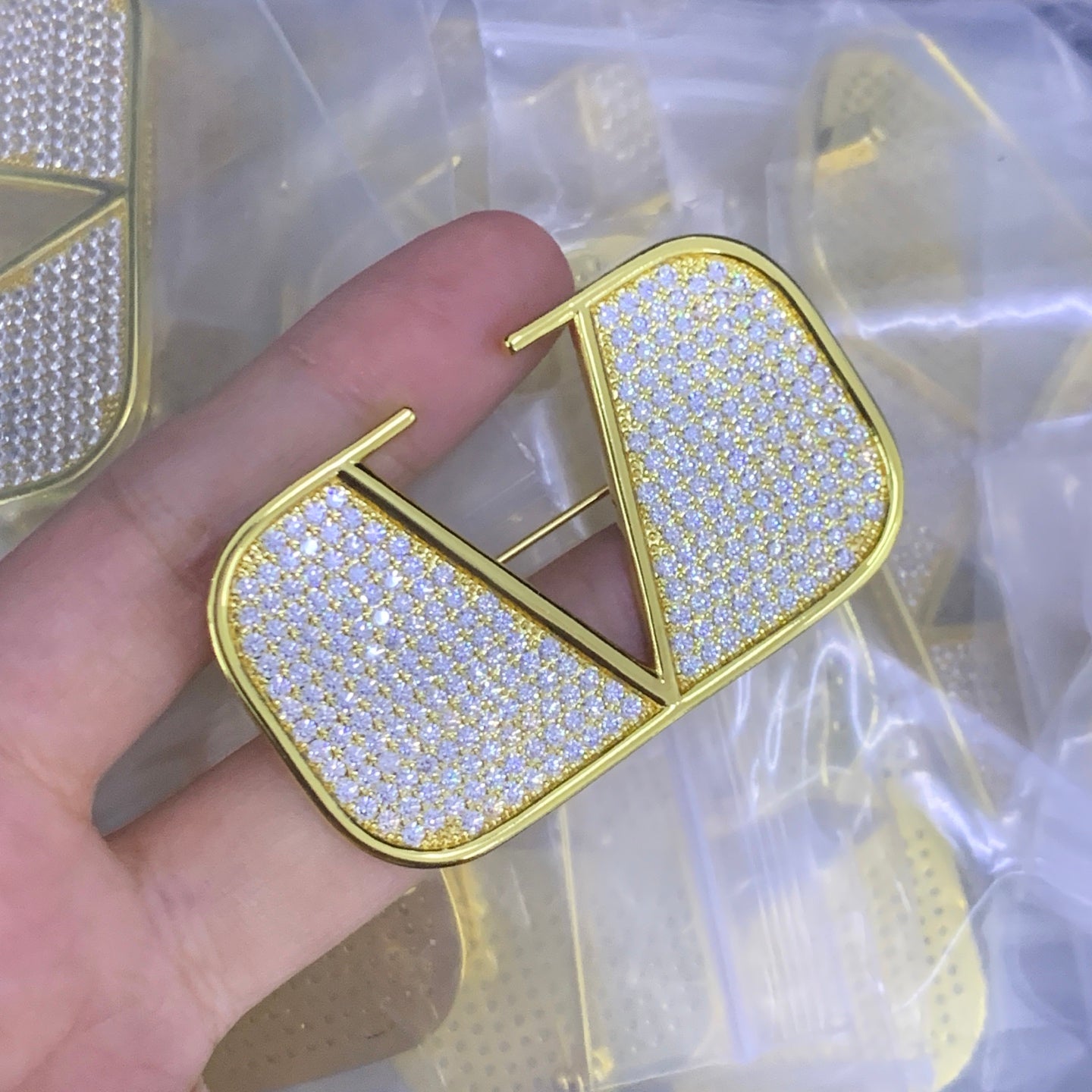 X1Z65VL53X Popular Brooch