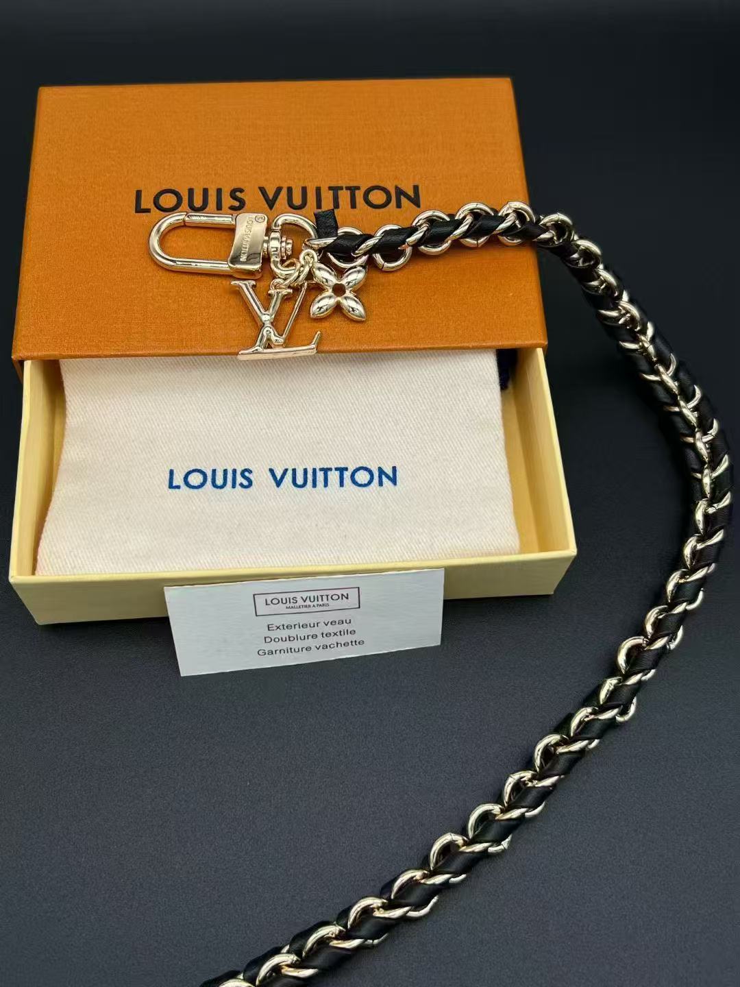 A1R76E63 Popular bag 's charms accessories