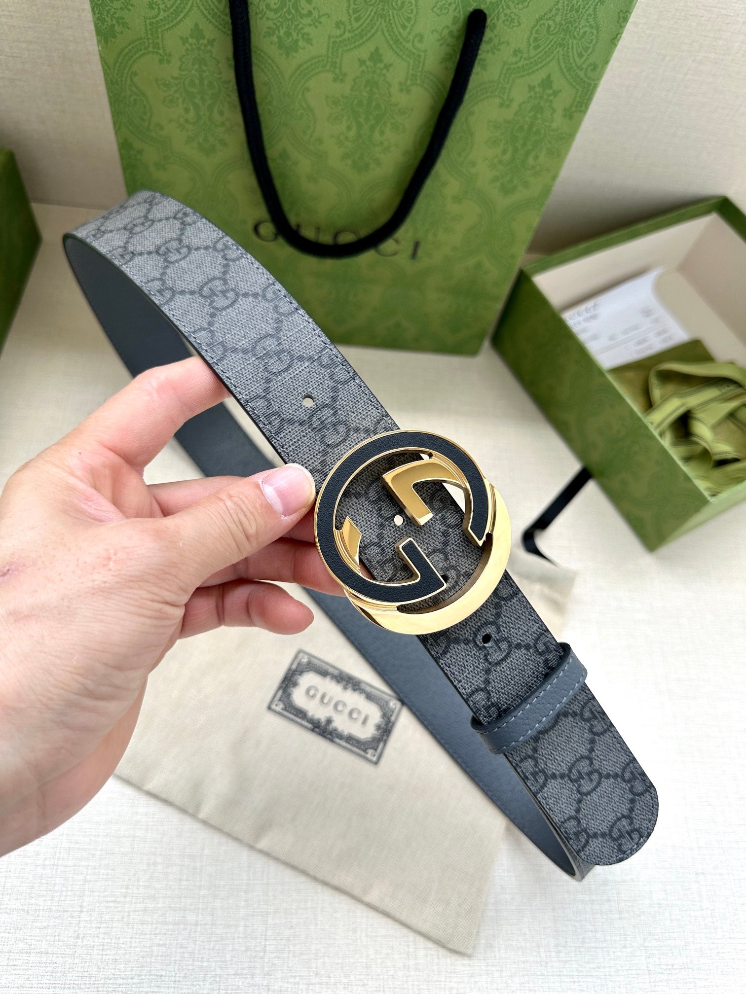 P1N95B1 Popular  high-quality leather belt