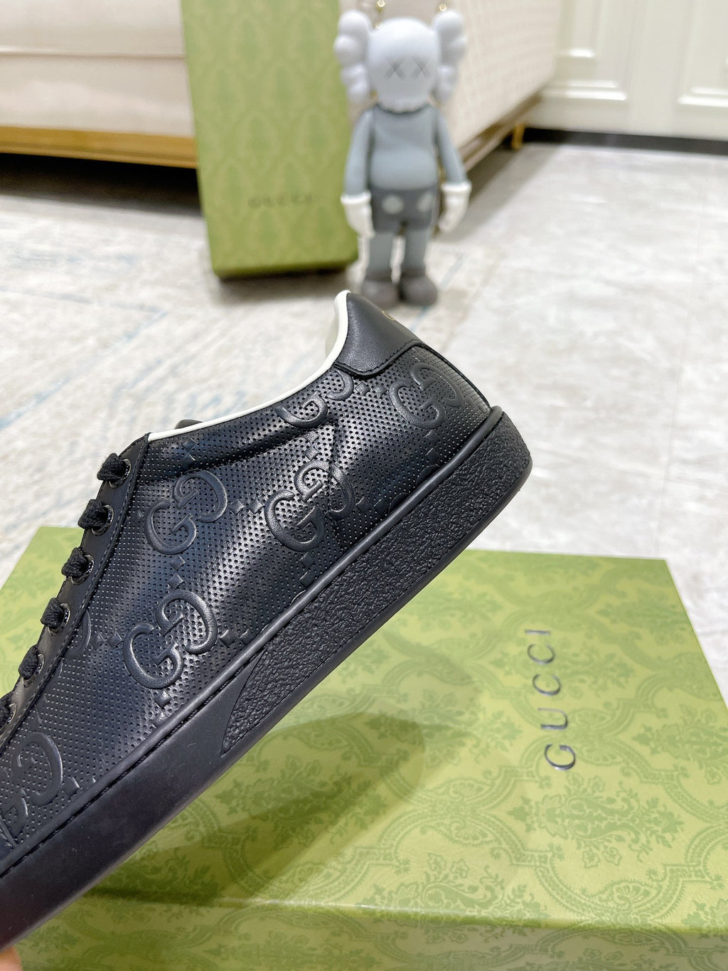 Z2Q105B198 Popular high-quality Shoes