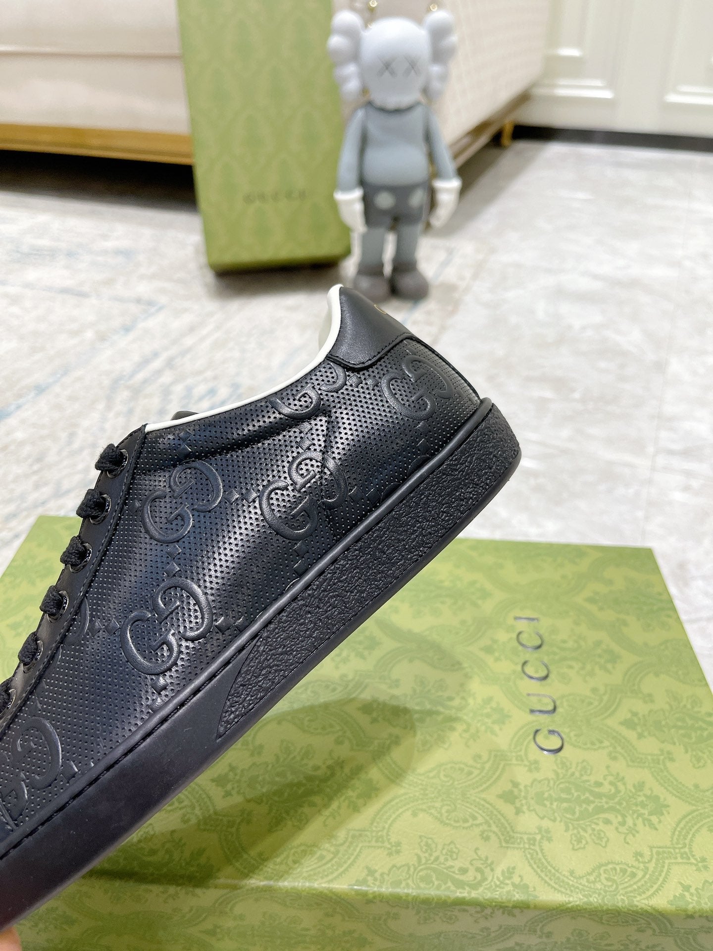 Z2Q105B198 Popular high-quality Shoes