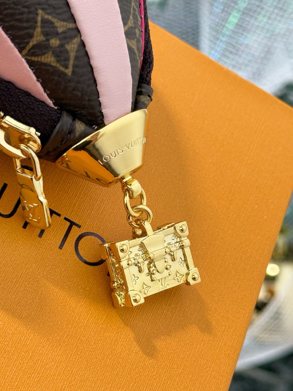 A1R46E34 Popular bag 's charms accessories