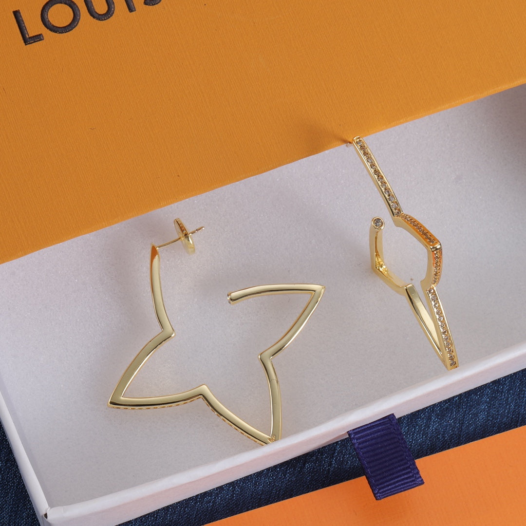 X1Z54E326E Popular Earrings