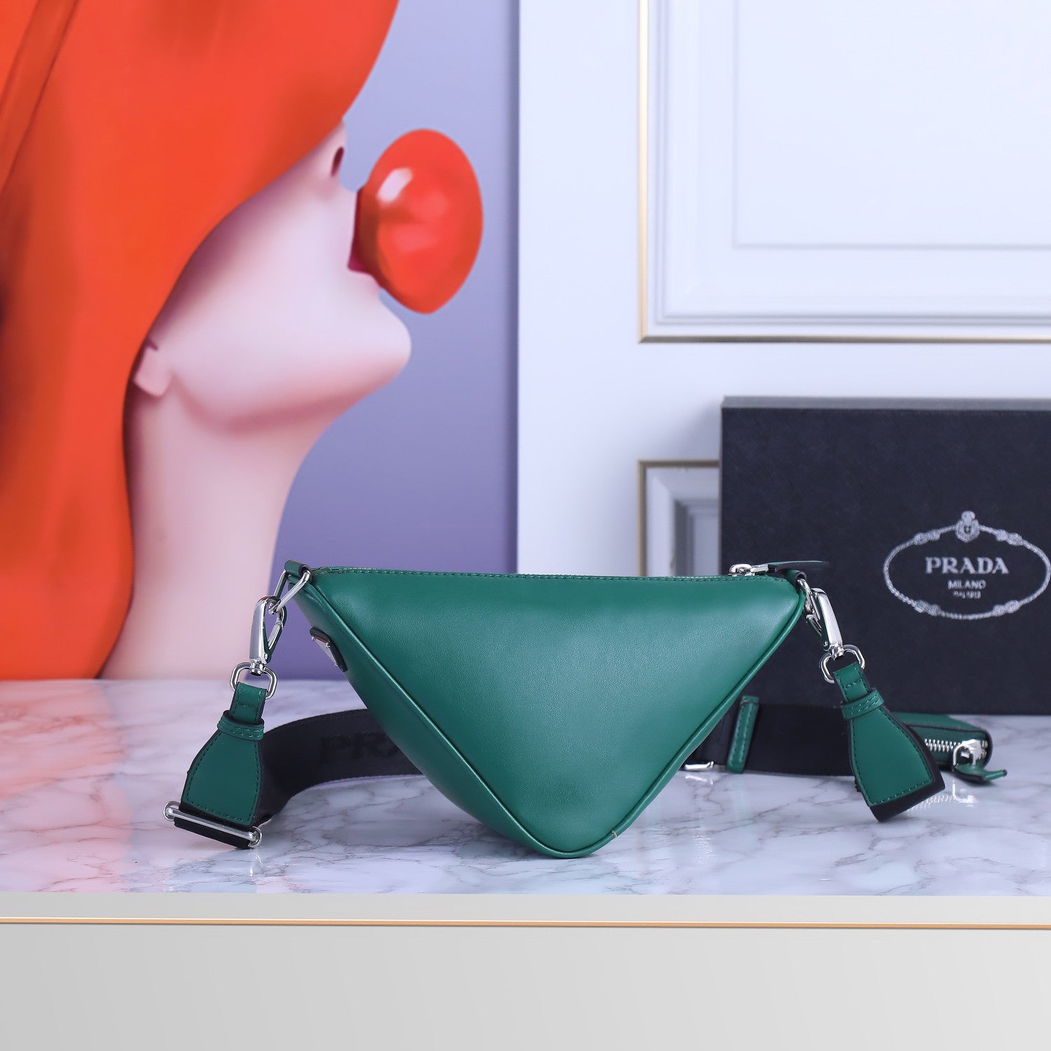 B1X43P82 Popular   leather bag 