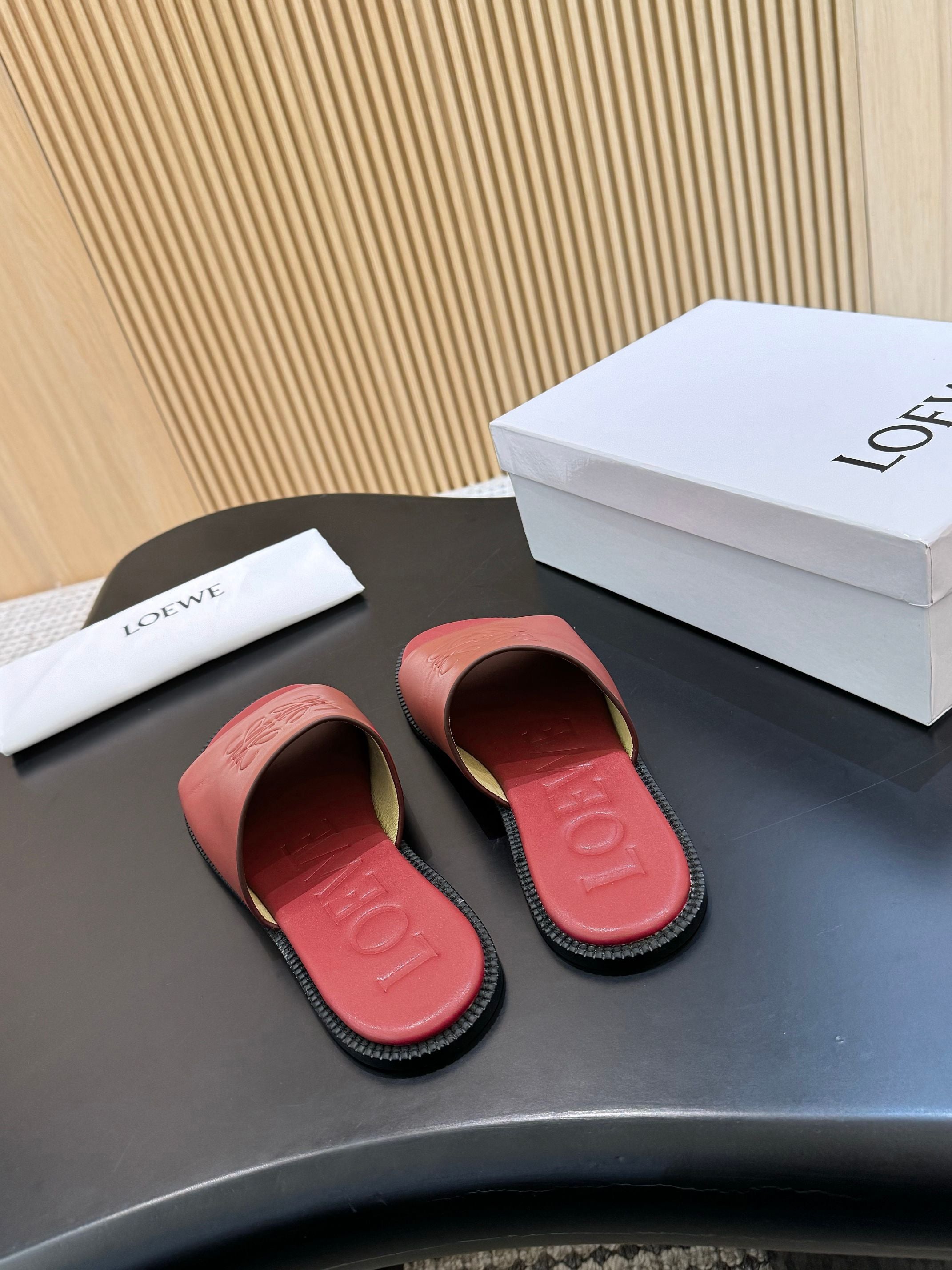 Z2R66A18 Popular high-quality leather shoes
