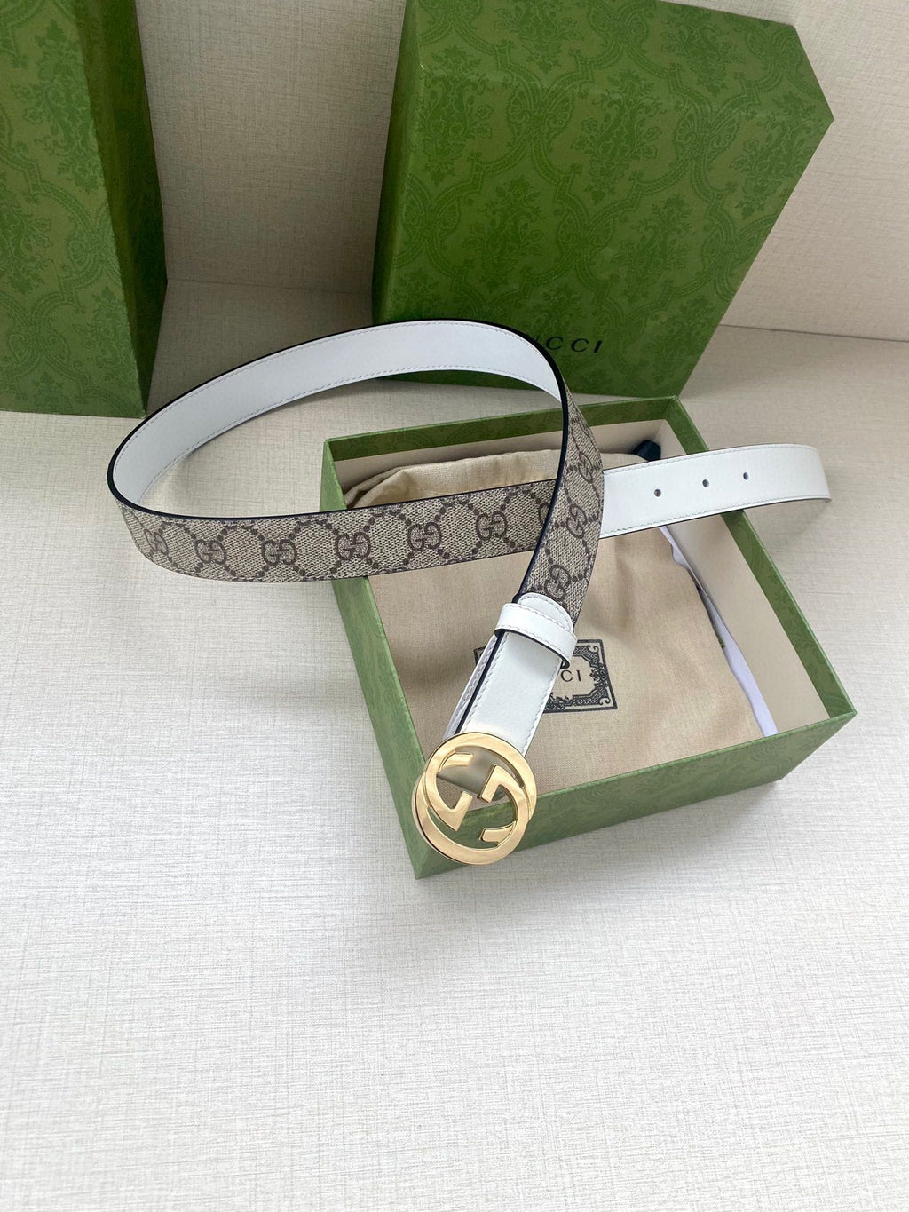 P1W15B152 Popular  High quality belt With full package