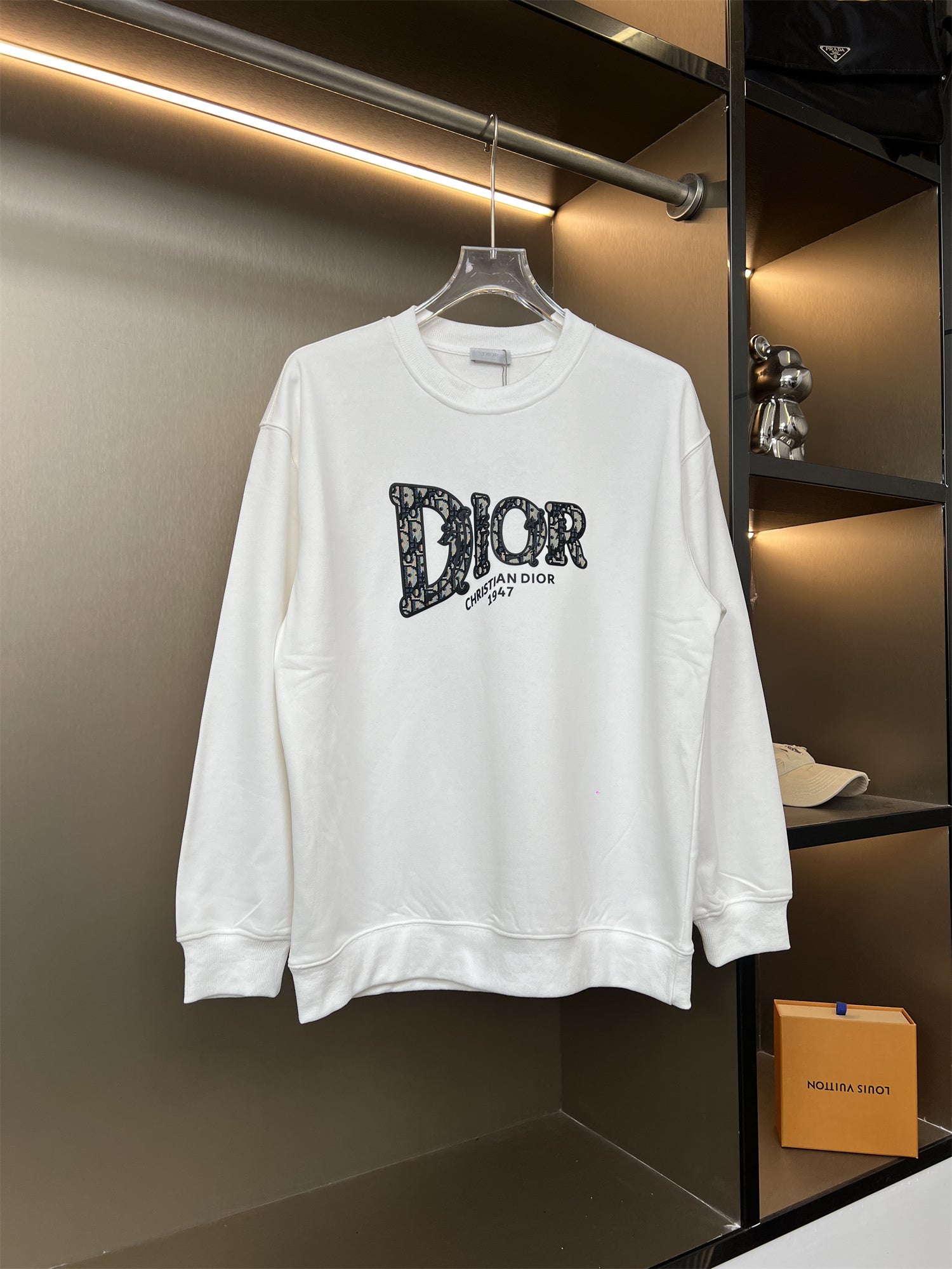 U1Z85D166 Popular Sweaters