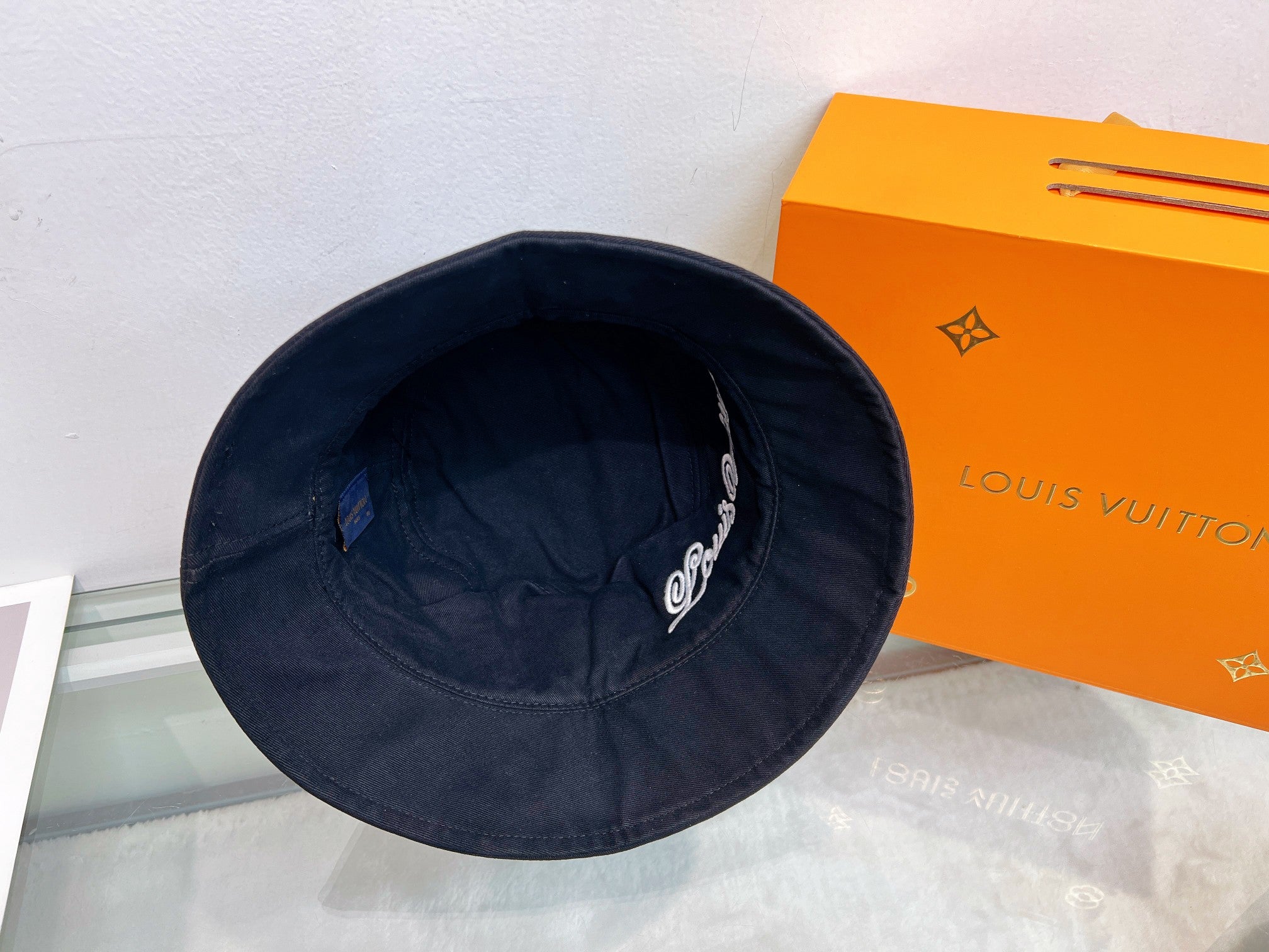 M1Q85E102 Popular  hats