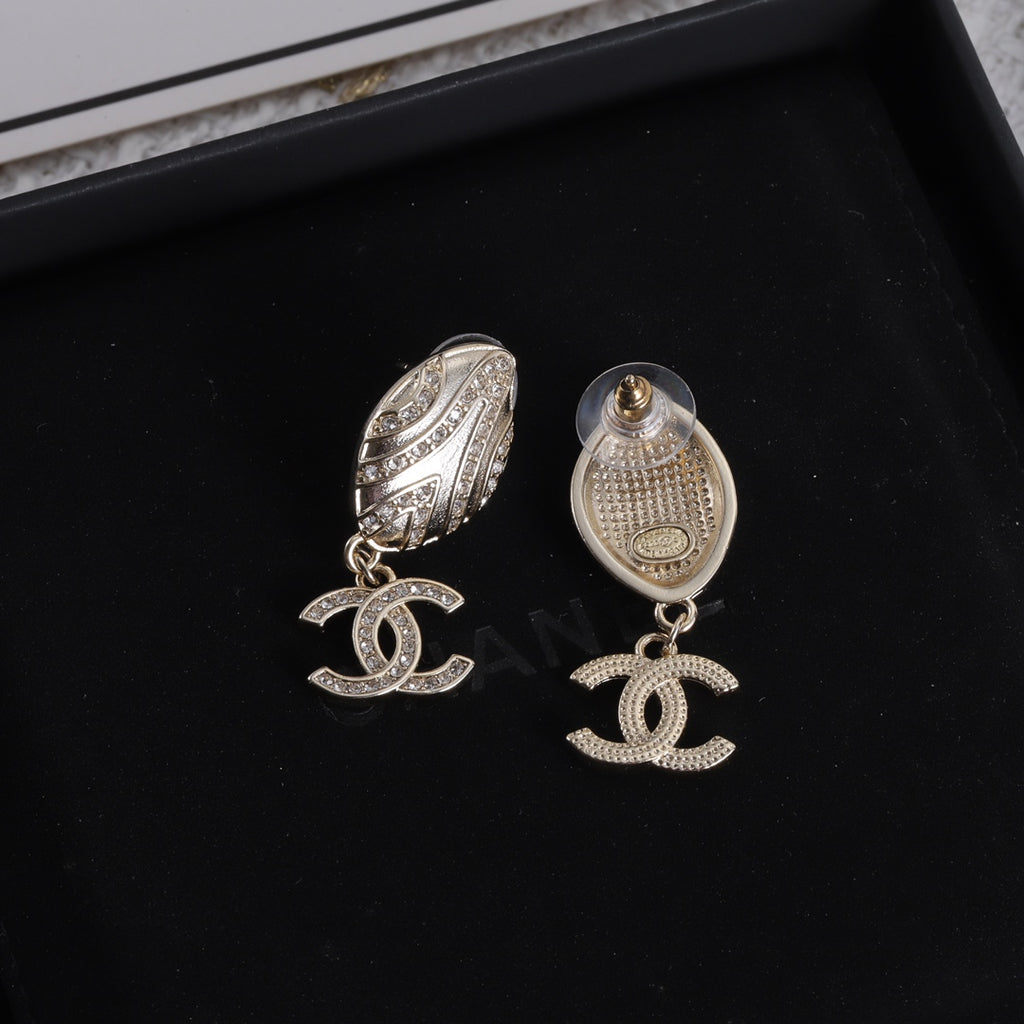X1Z54C280E Popular Earrings