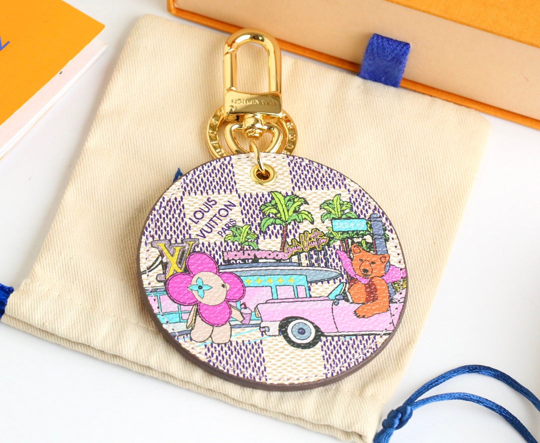 A1Z105E49 Popular bag 's charms accessories