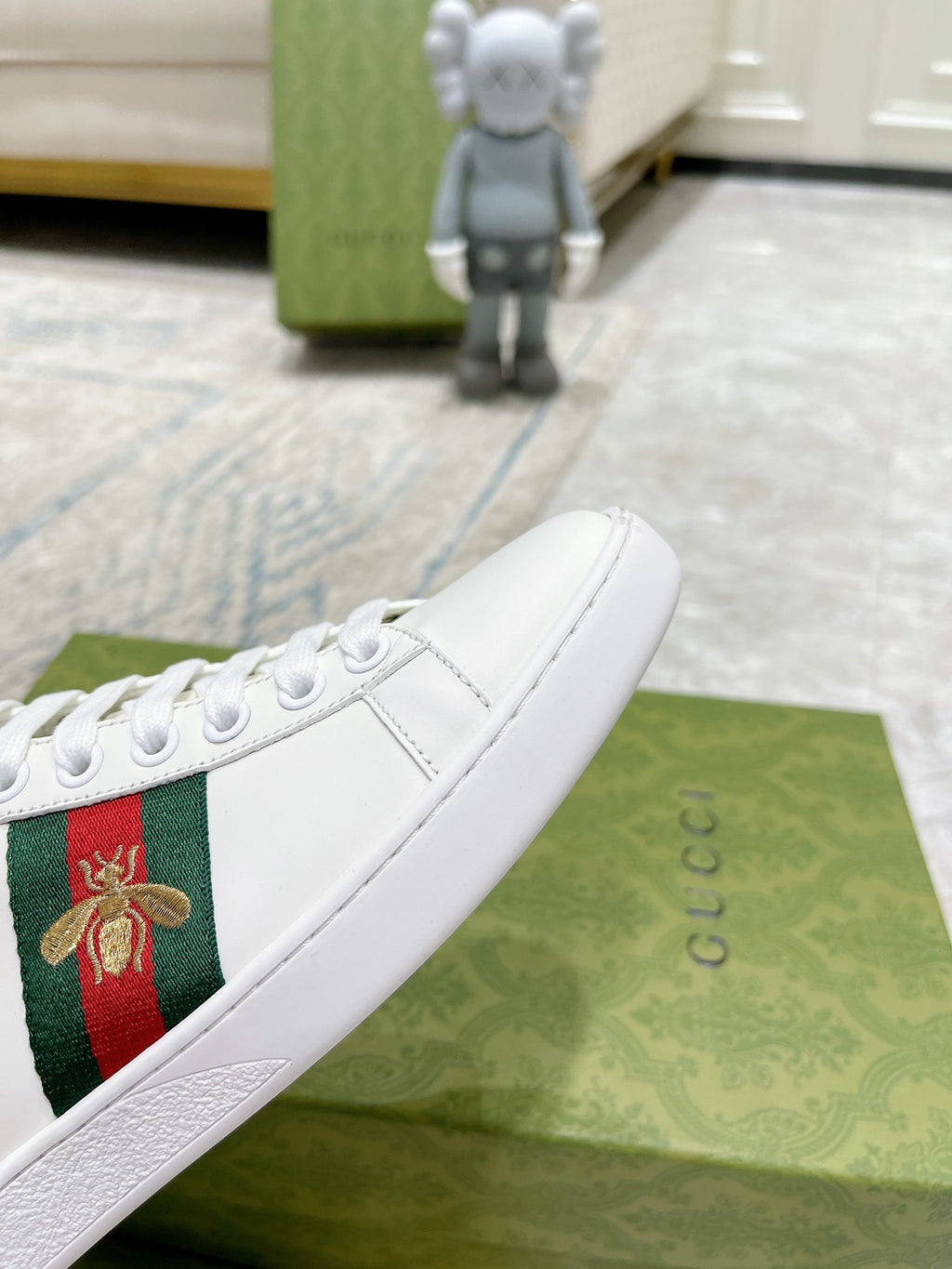 Z2Q105B199 Popular high-quality Shoes