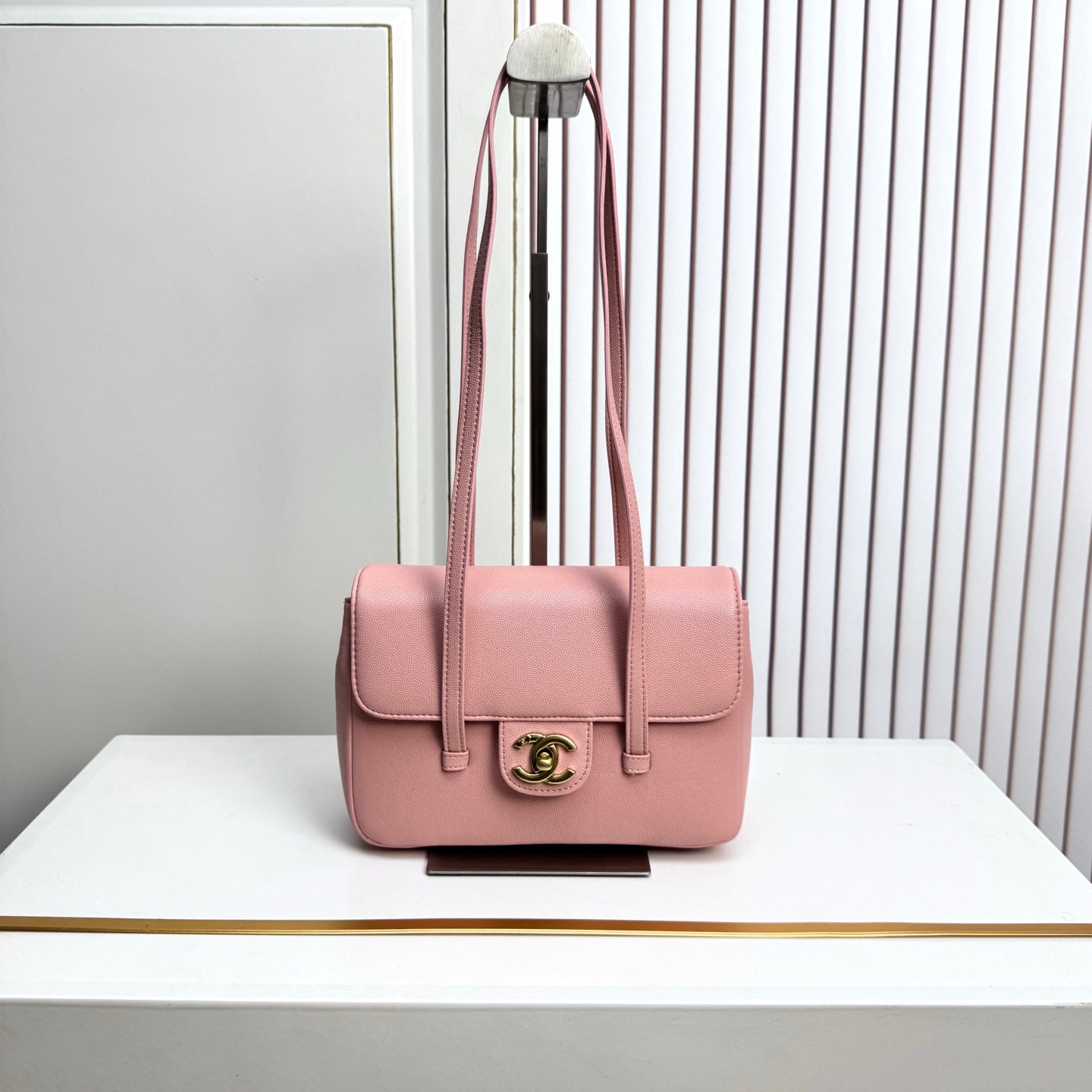B1X46C2 Popular leather bag