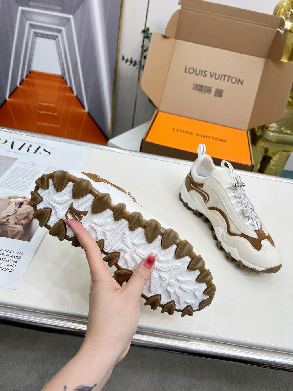 Z2Q105E285 Popular high-quality Shoes