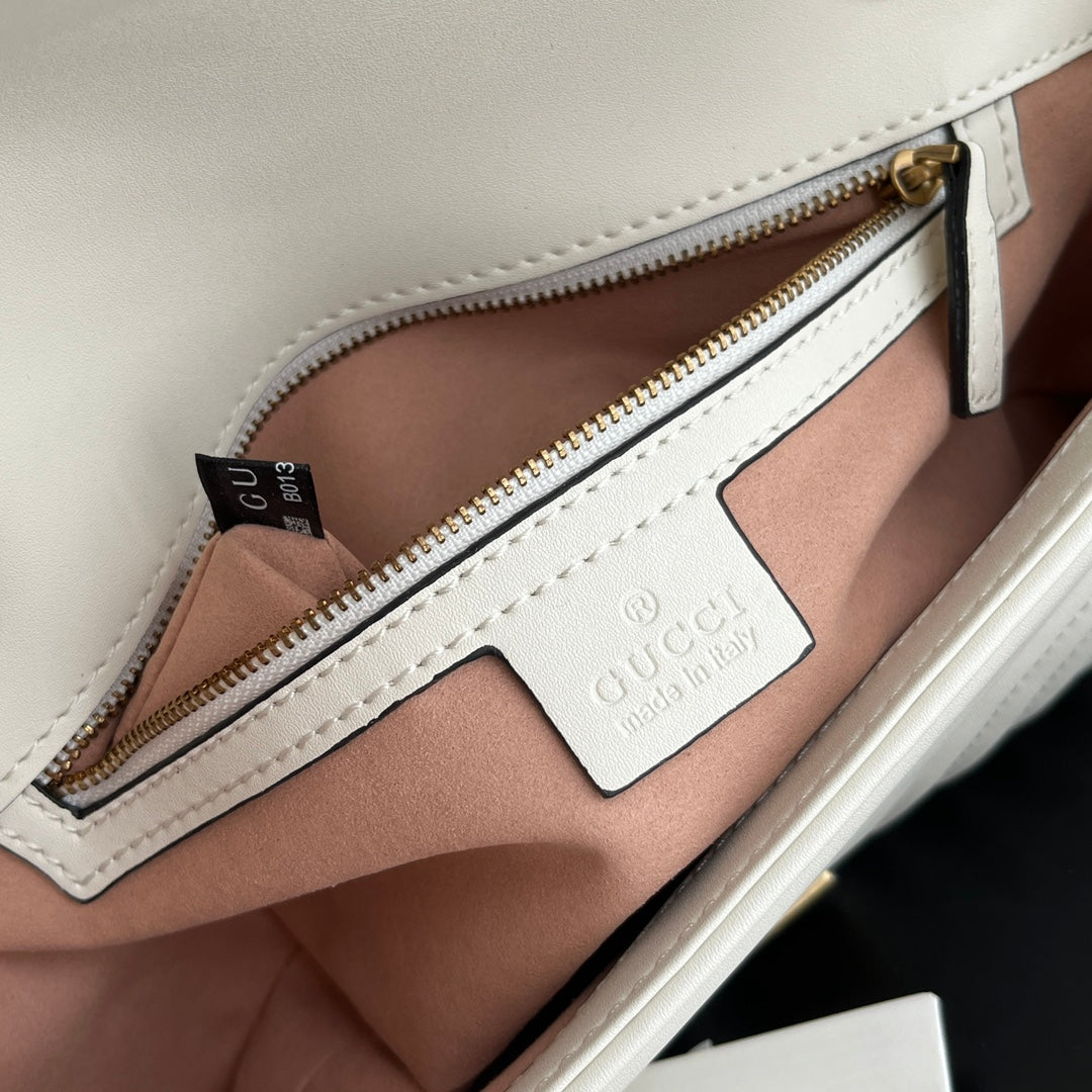B1P36B69 Popular leather bag