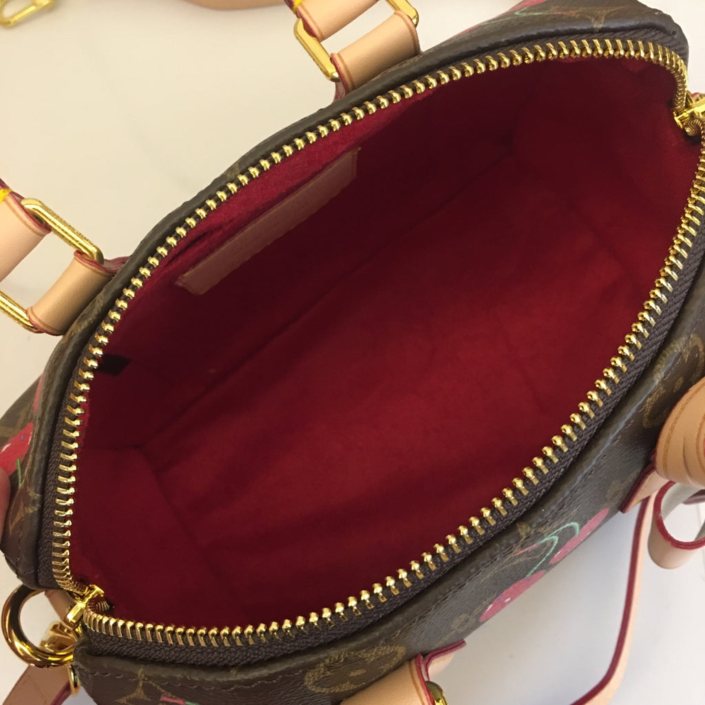B1R15E28 Popular   bag