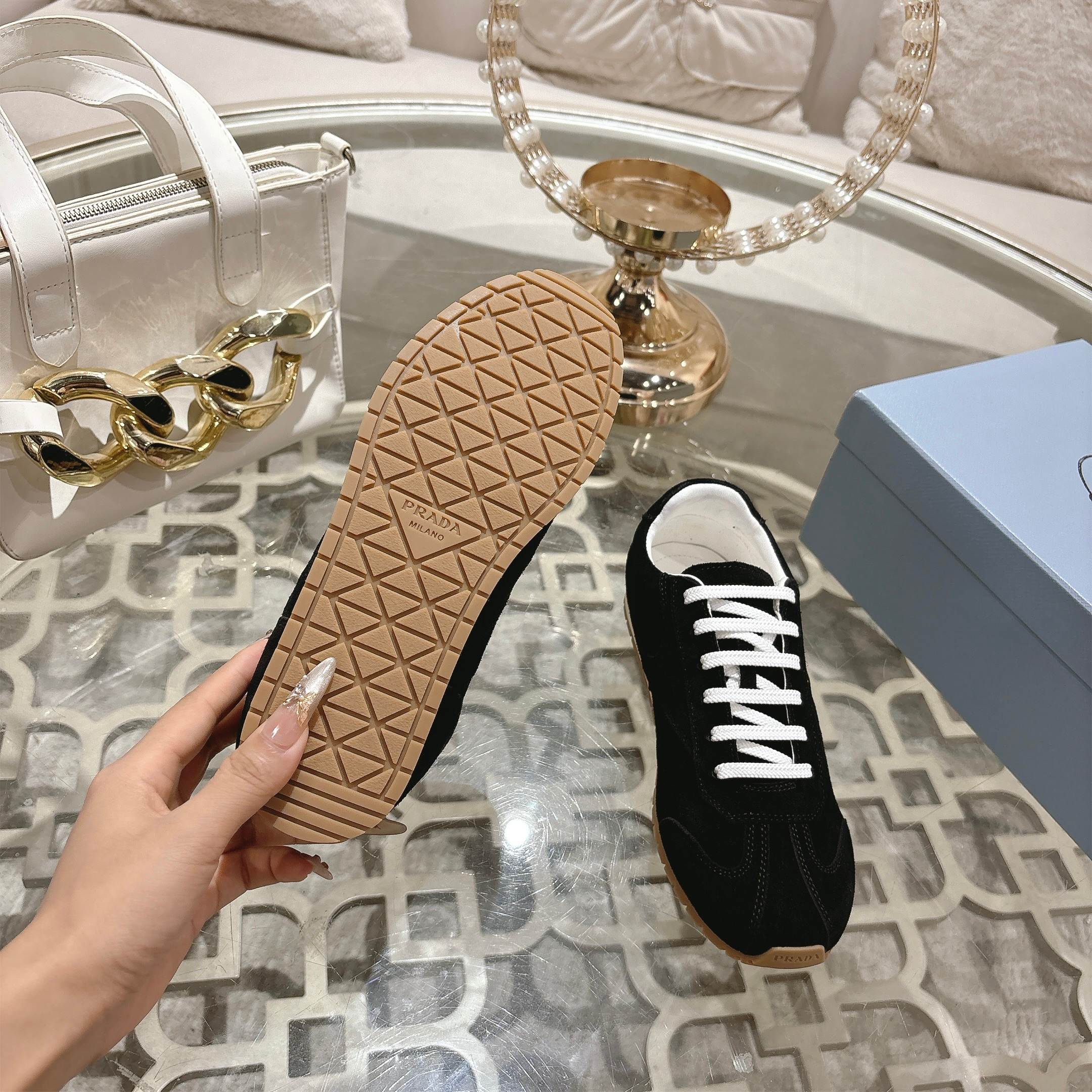 Z2P36D34 Popular high-quality leather Shoes