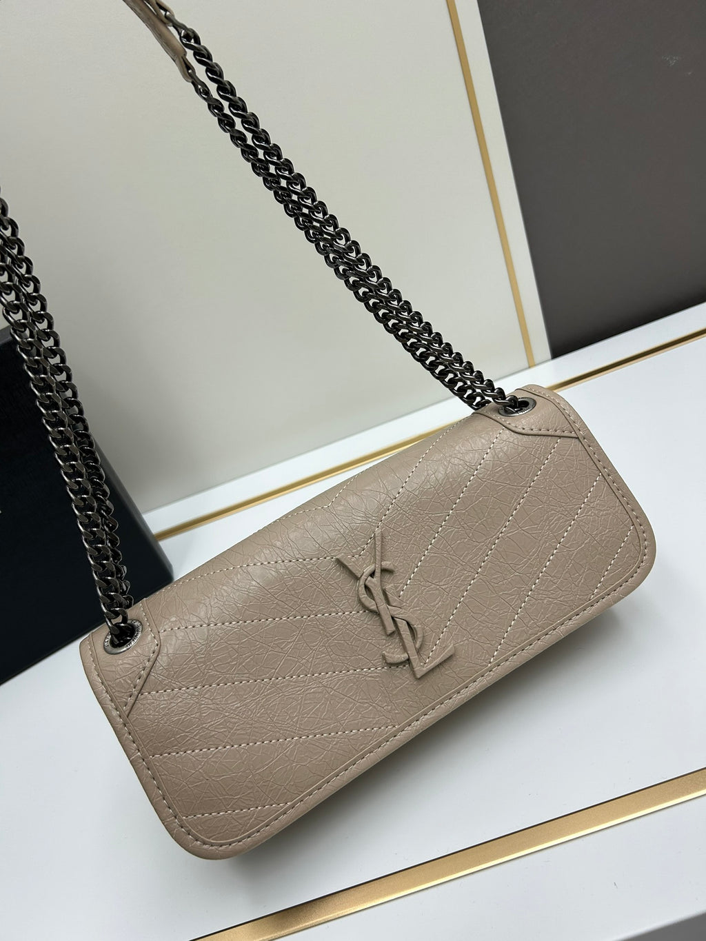 B1X64B460 Popular  leather bag